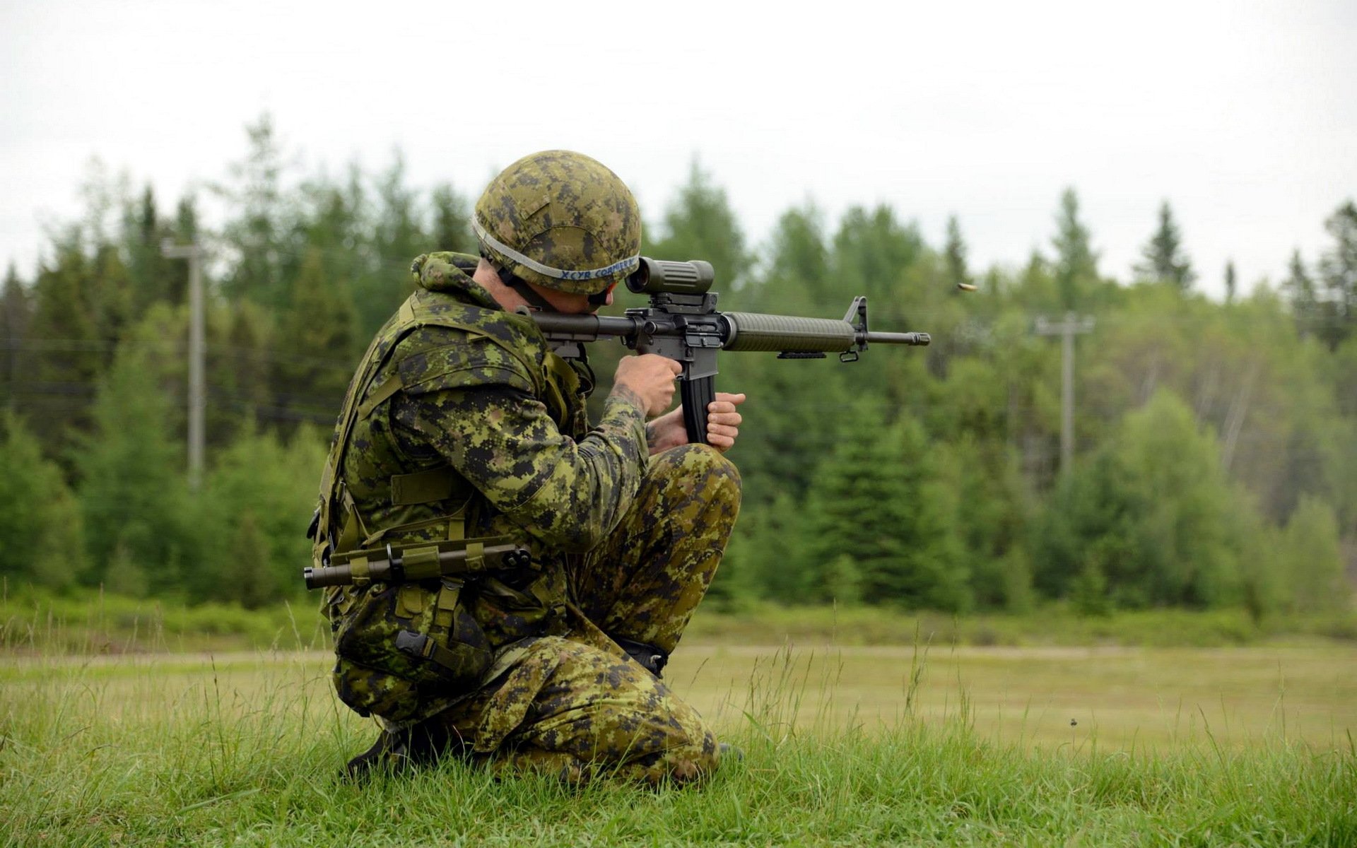 canadian army men weapon shot