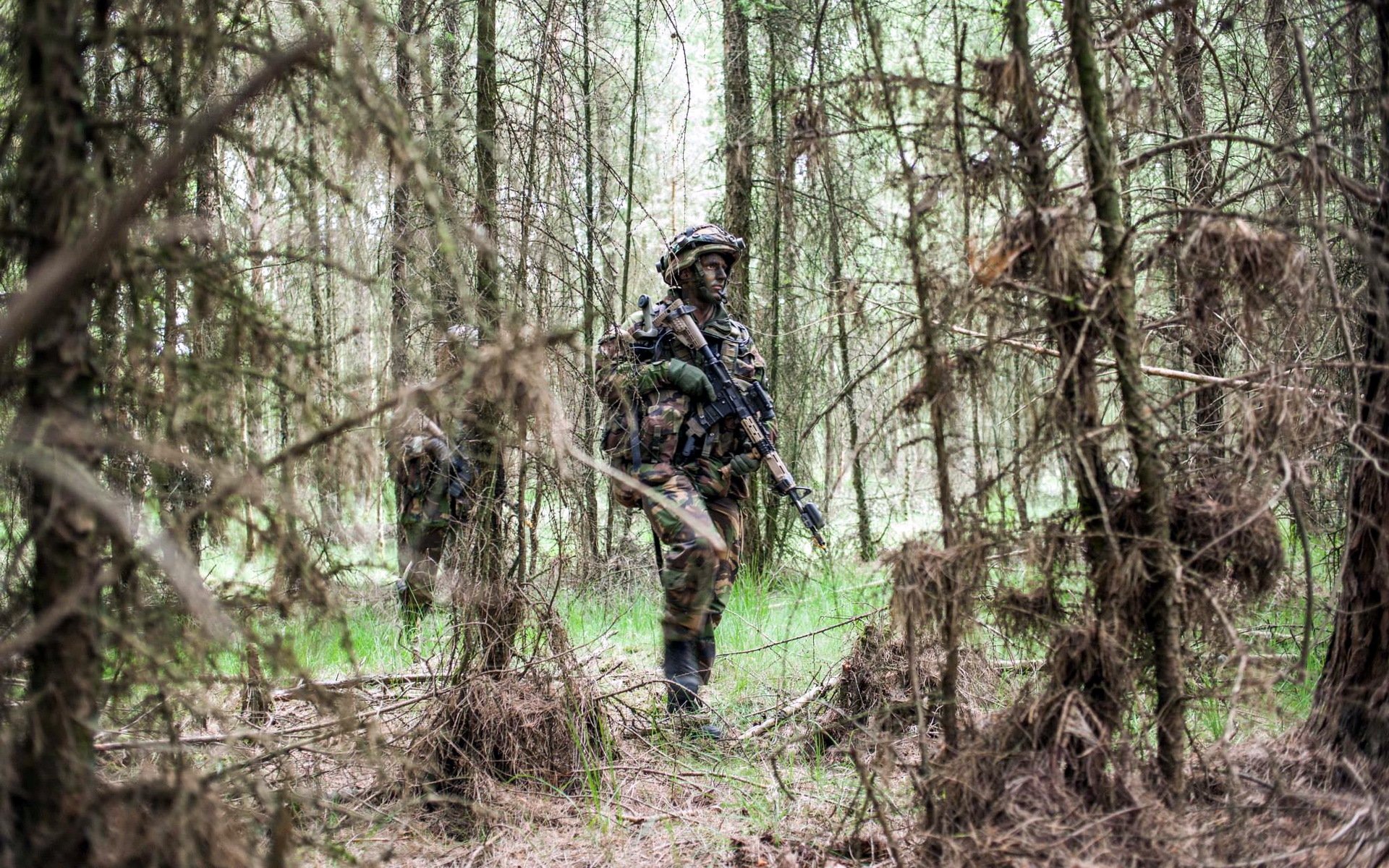 armée royale néerlandaise soldats armes