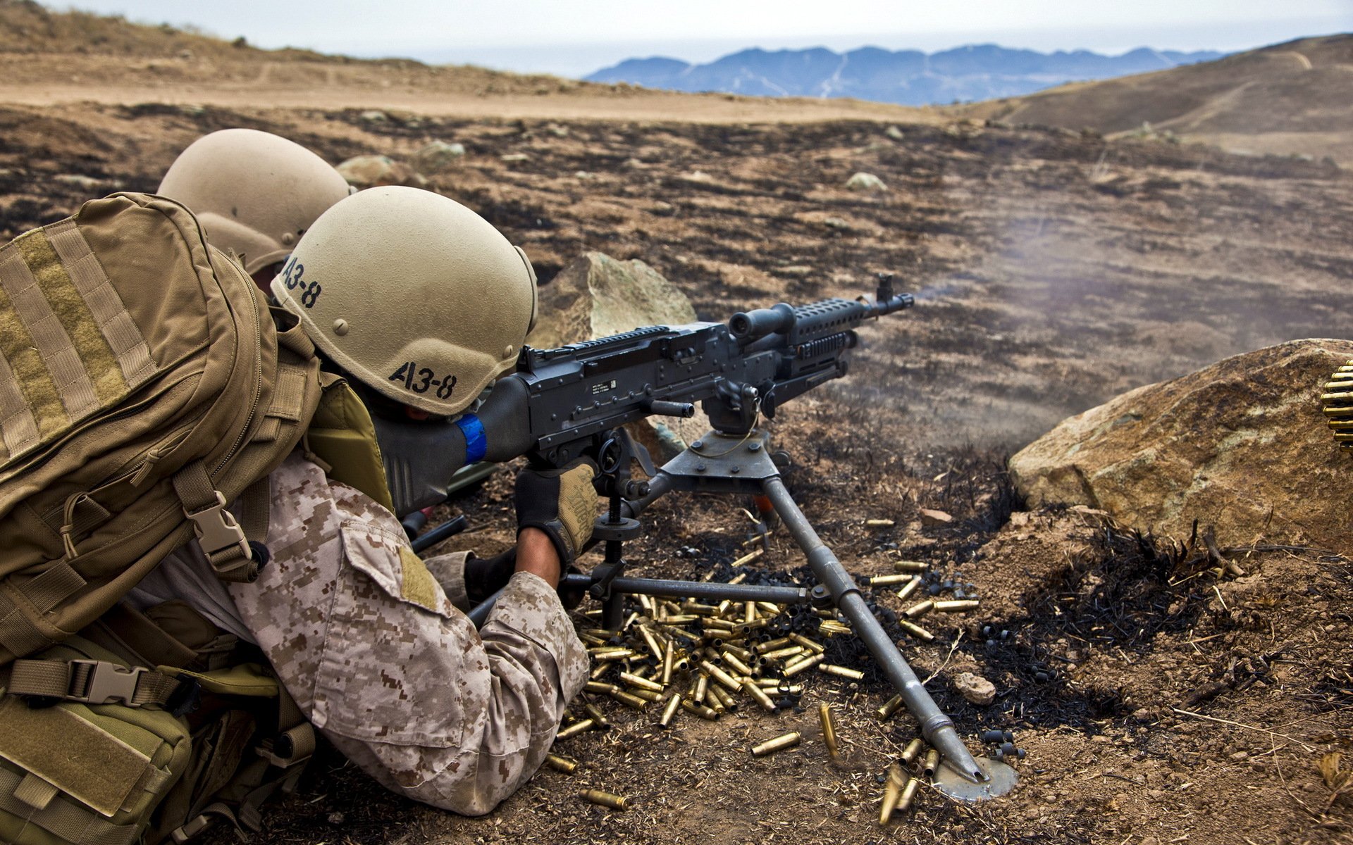 us marine corps soldats armes