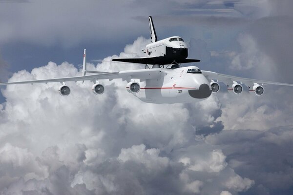 Avion Bourane dans le ciel régional