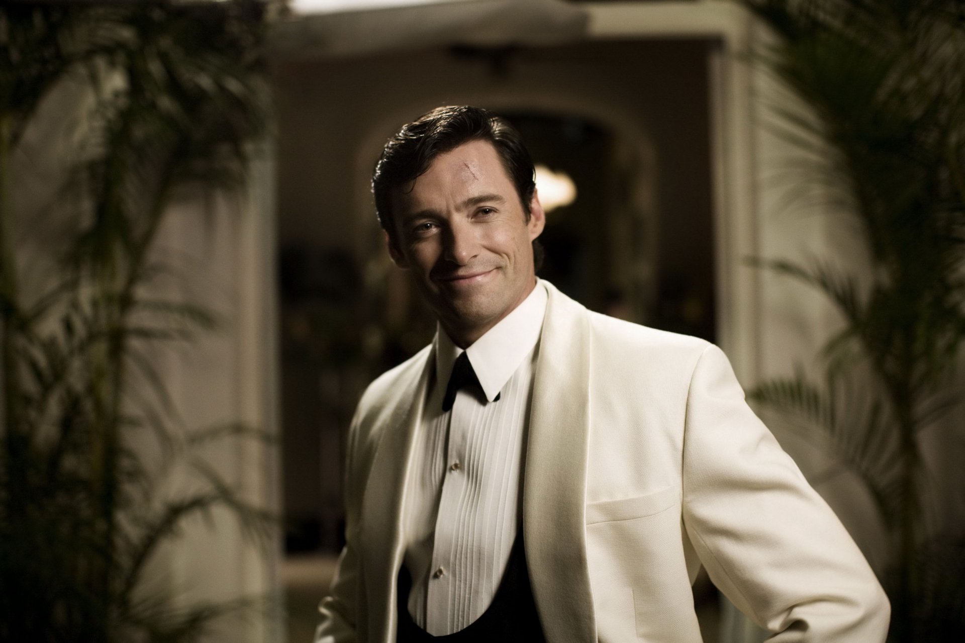 men actor hugh jackman white suit smile scar