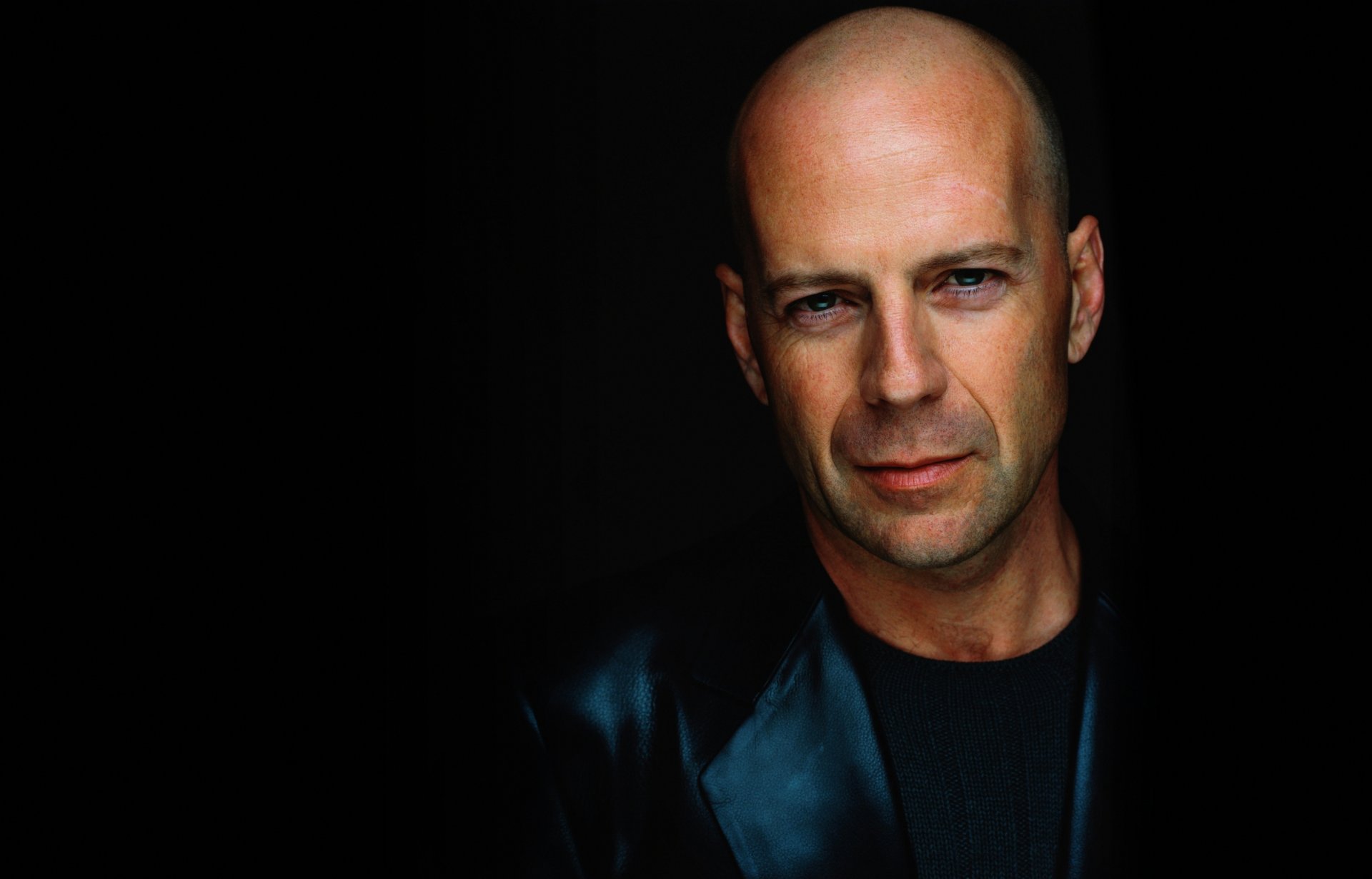 bruce willis american producer musician die hard pulp fiction hollywood movie movie legend wallpaper