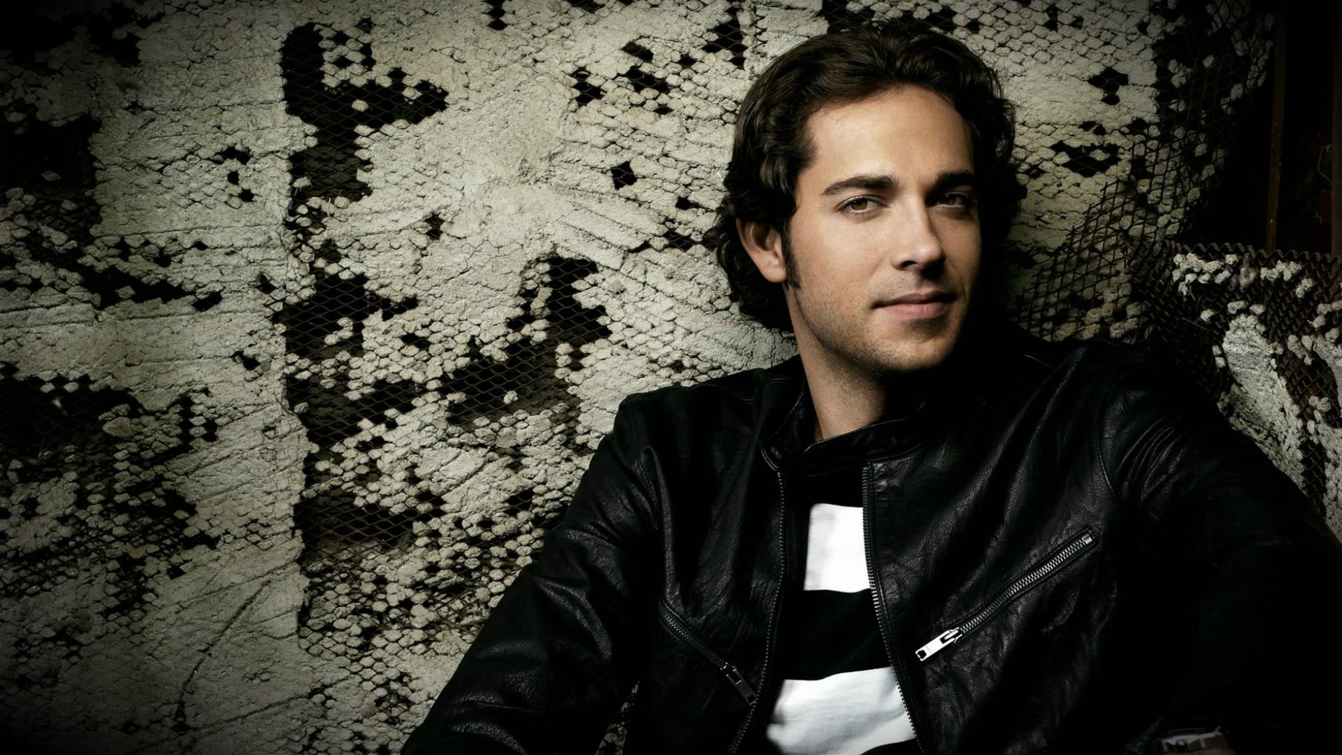 zachary levi patron du monde bartowski fallout vegas arcade gannon acteur américain amérique états-unis zachary levi levi chuck fallout nouveau vegas nouveau arcade gannon