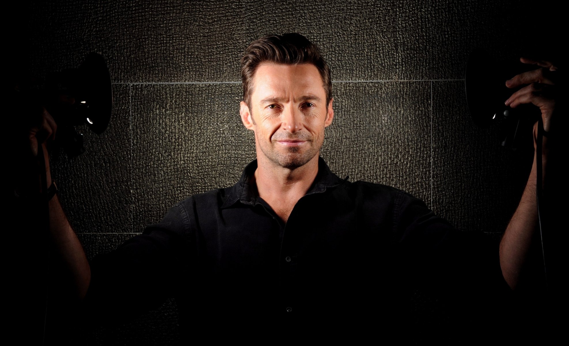 hugh jackman aktor lampy koszula