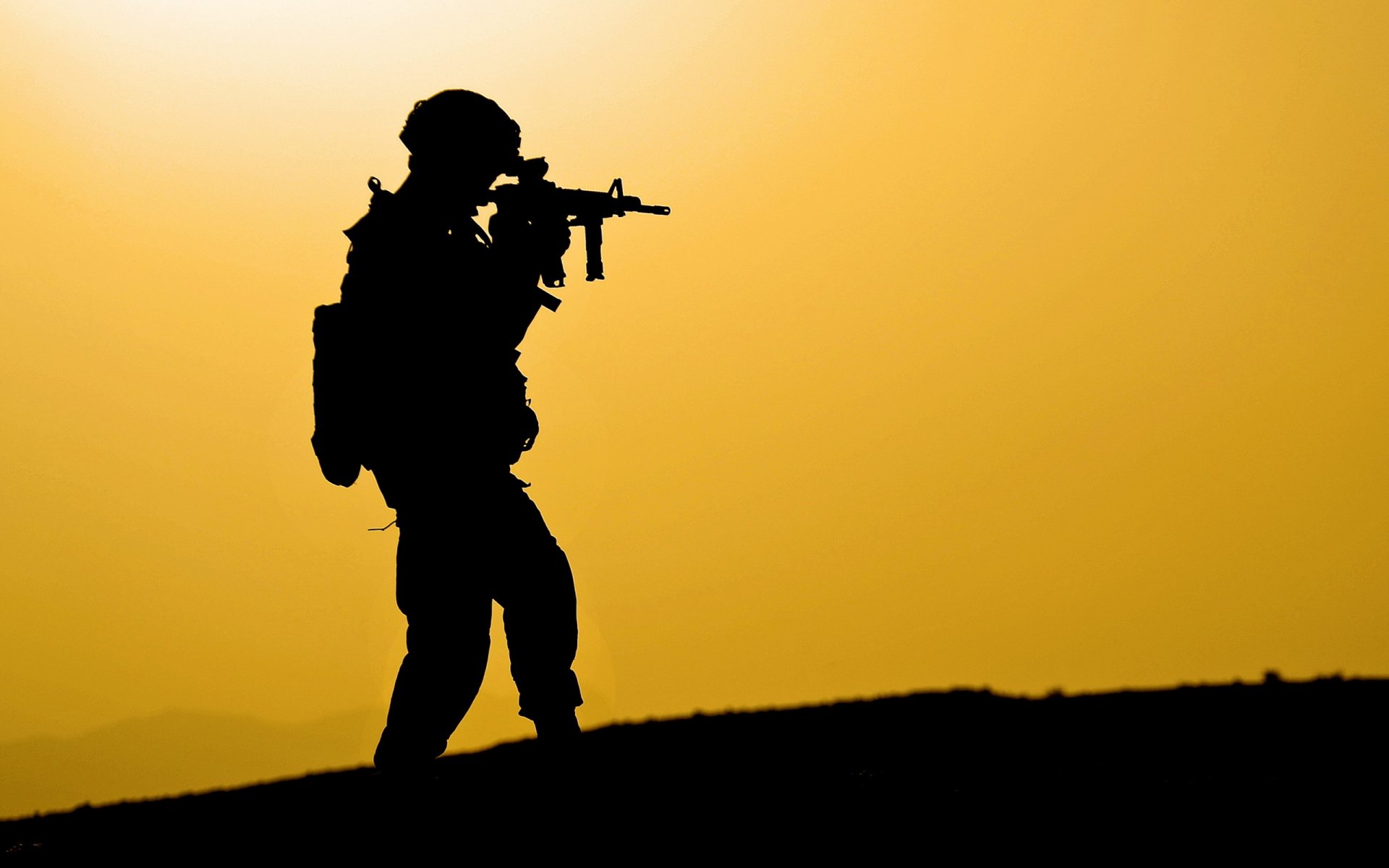 soldat silhouette hintergrund