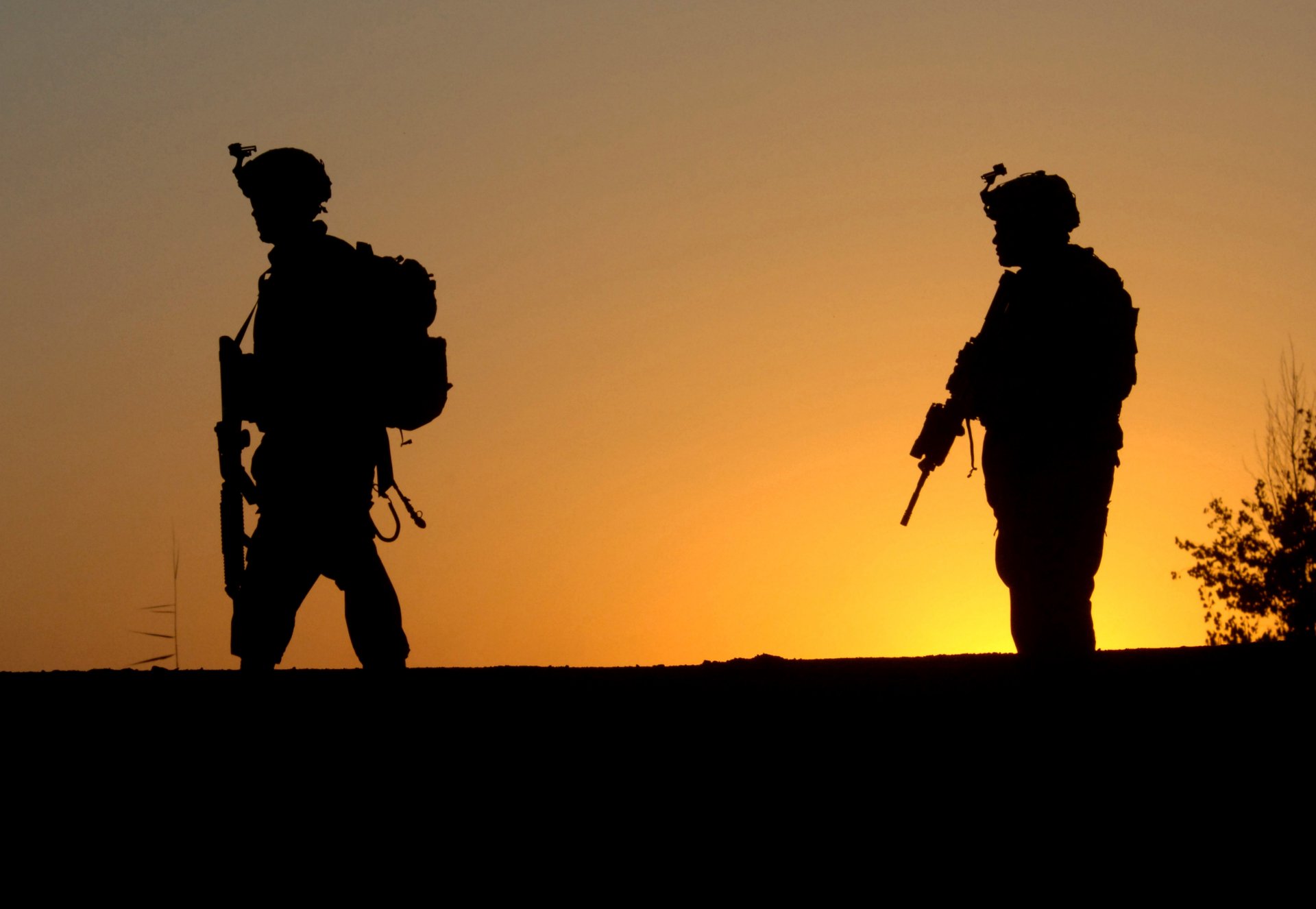 us army machines silhouettes sunset