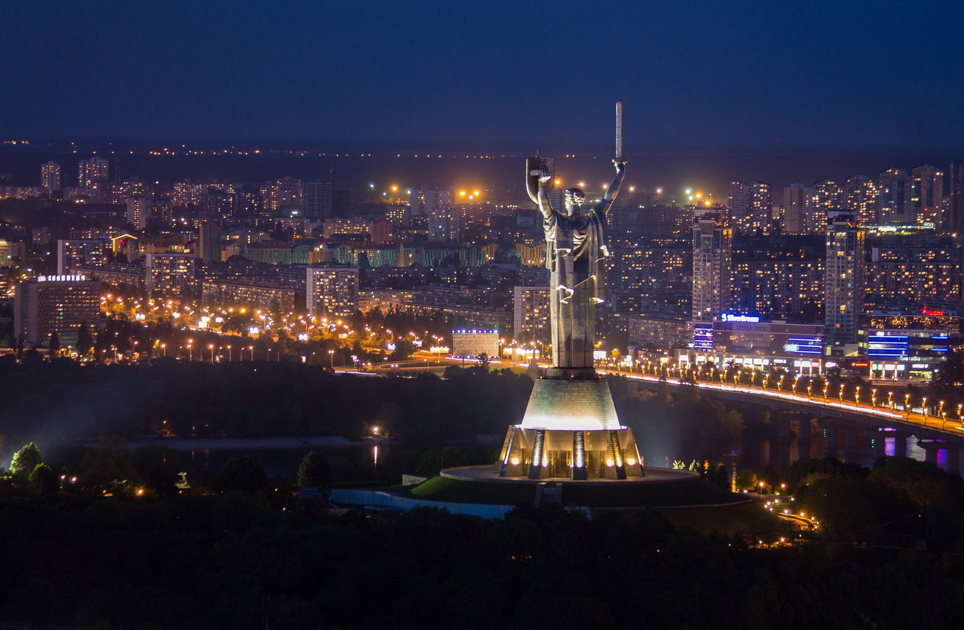 paton bridge kiev night city dnepr