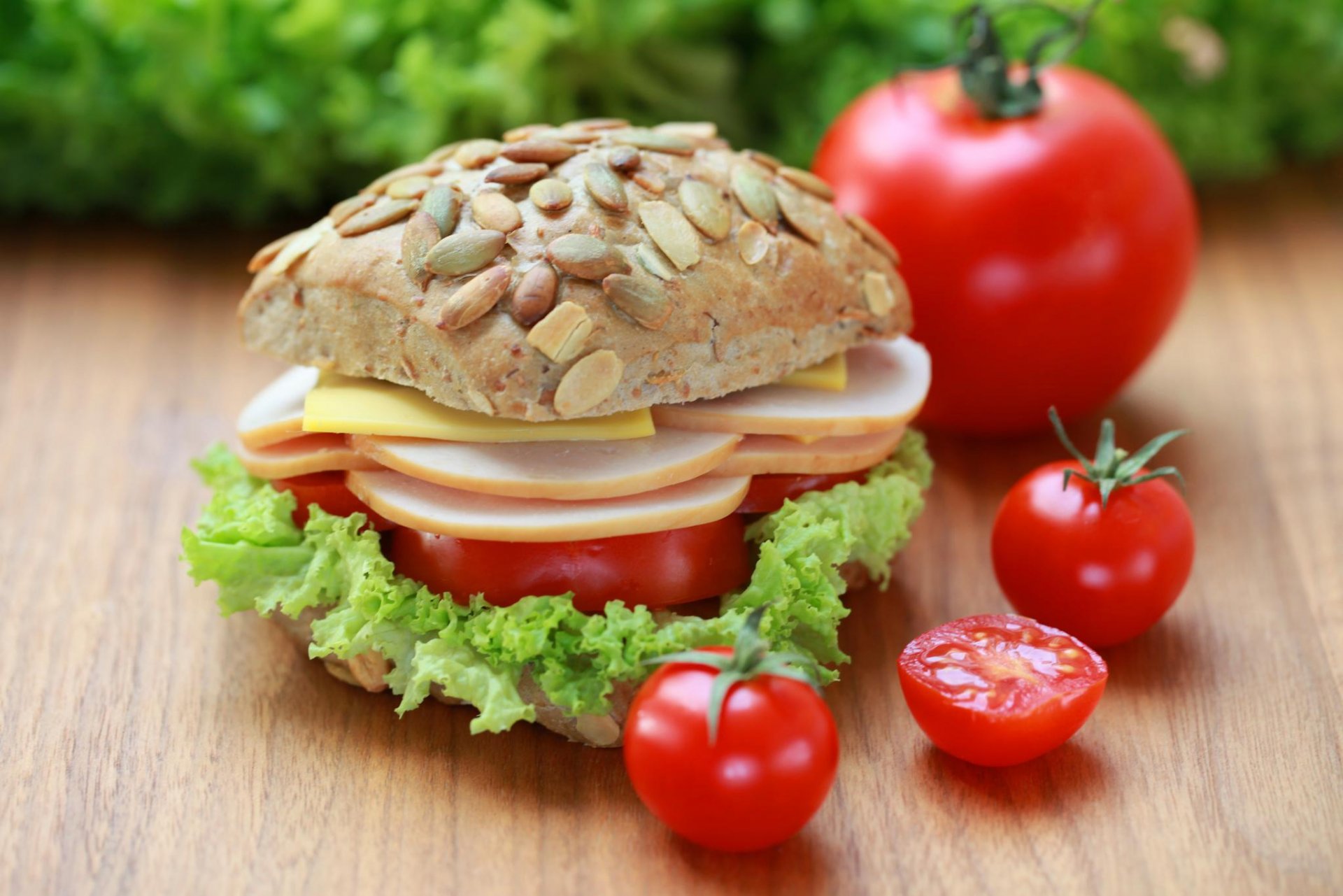 hamburger essen tomate