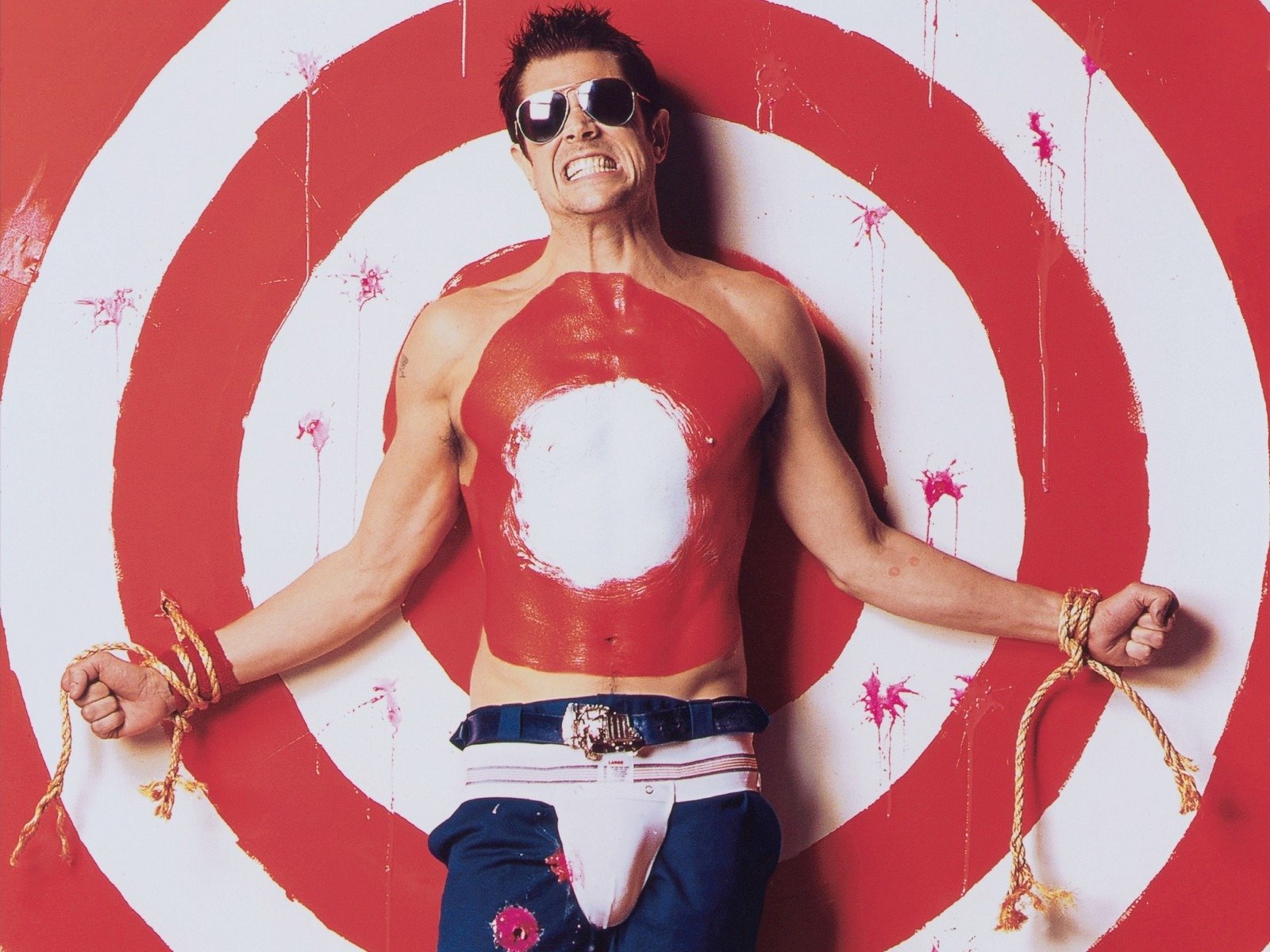 johnny knoxville johnny knoxville bichos raros tablero objetivo