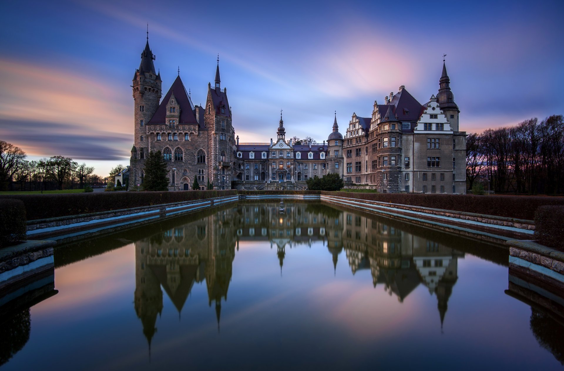 castello moszna polonia stagno alba città