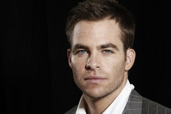 Aktor Chris Pine. Podobizna