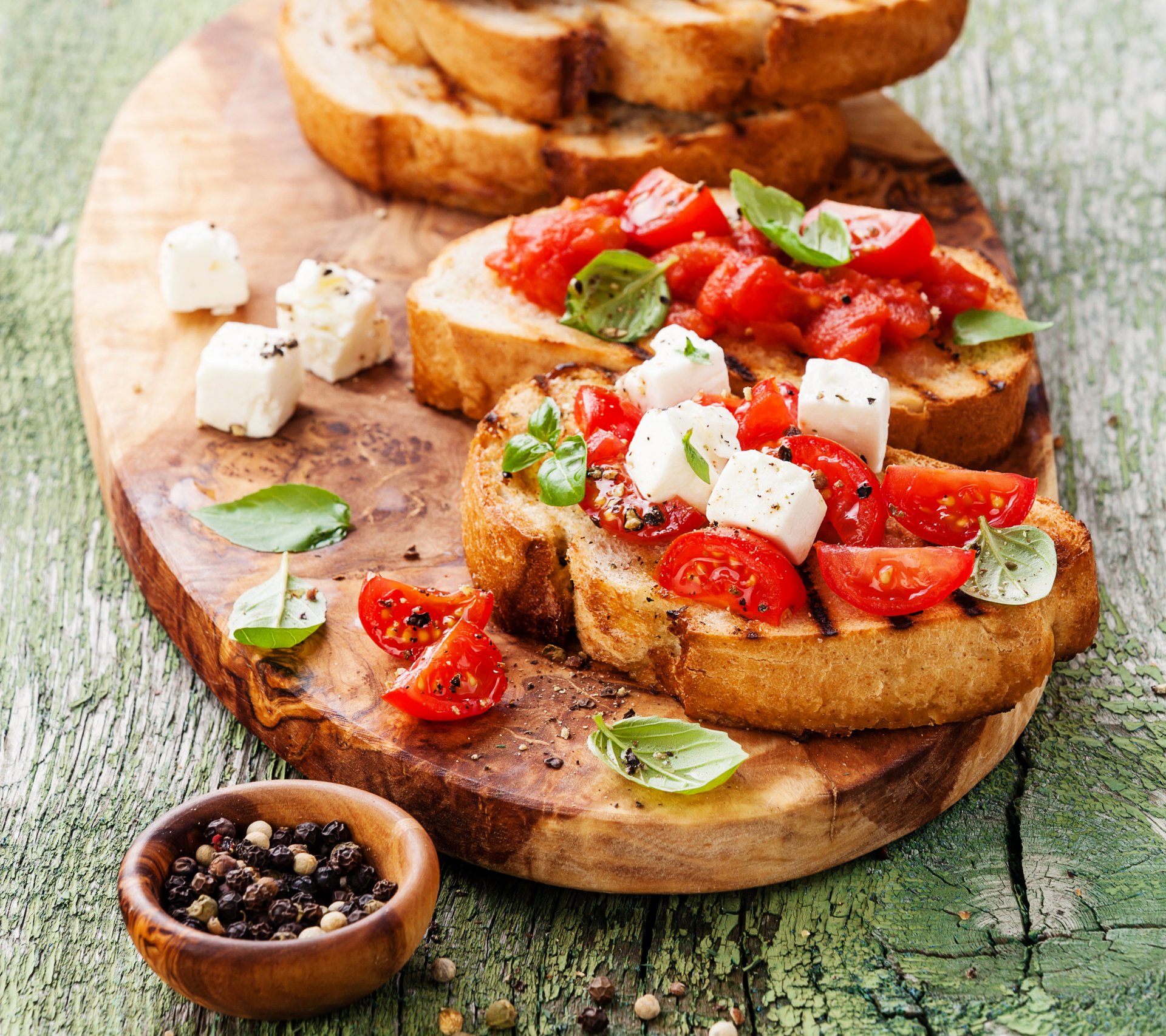 comida rápida sándwiches tomates quesos especias comida fotos