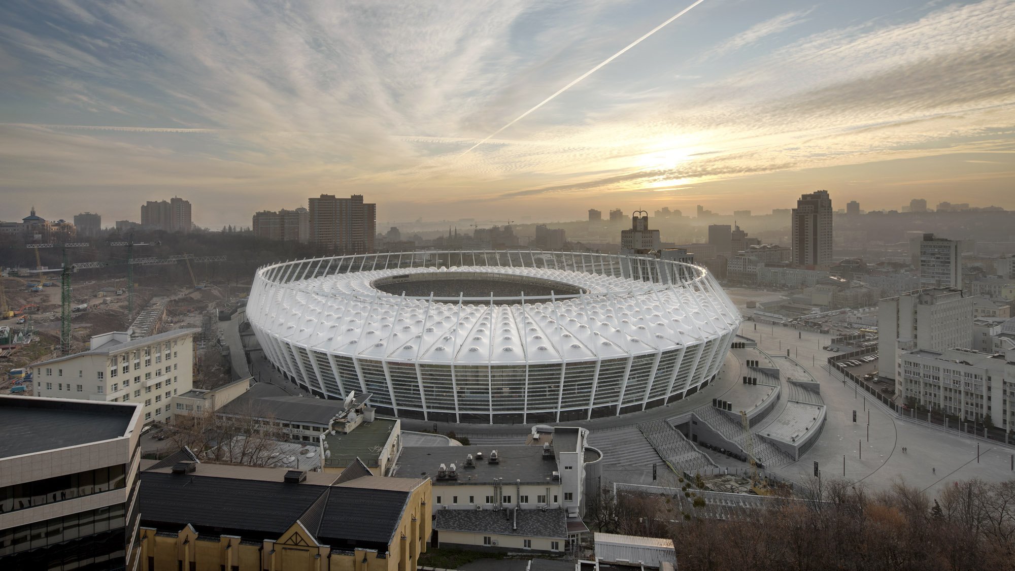 kiew morgendämmerung stadion