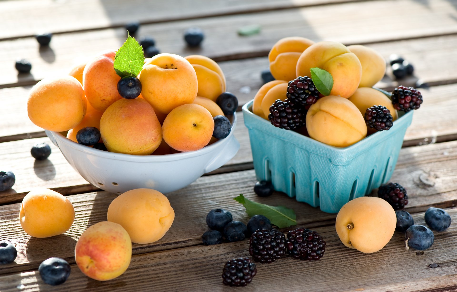 apricots blackberry blueberries berrie