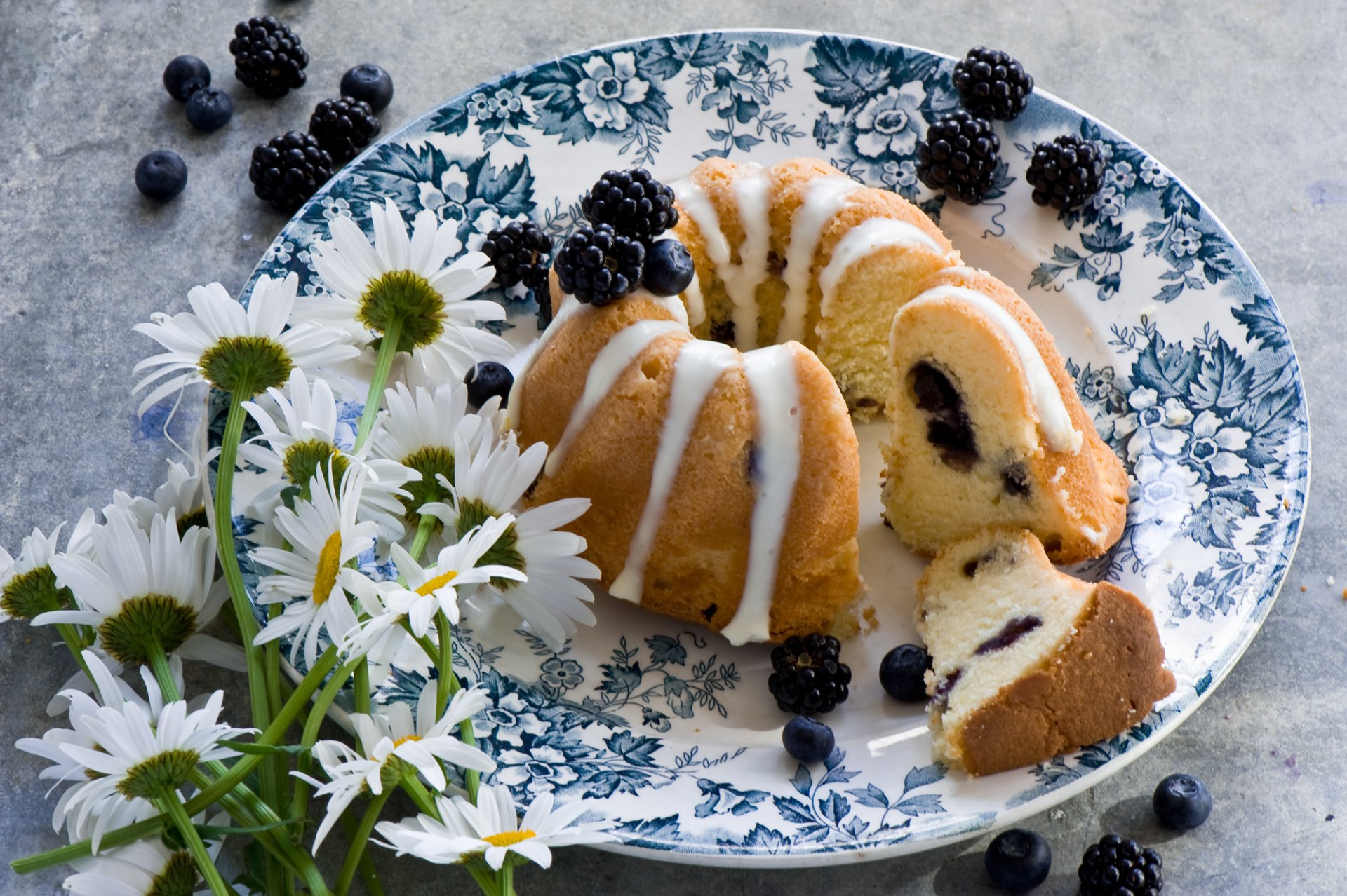 cake berries blackberry blueberries chamomile flower dish