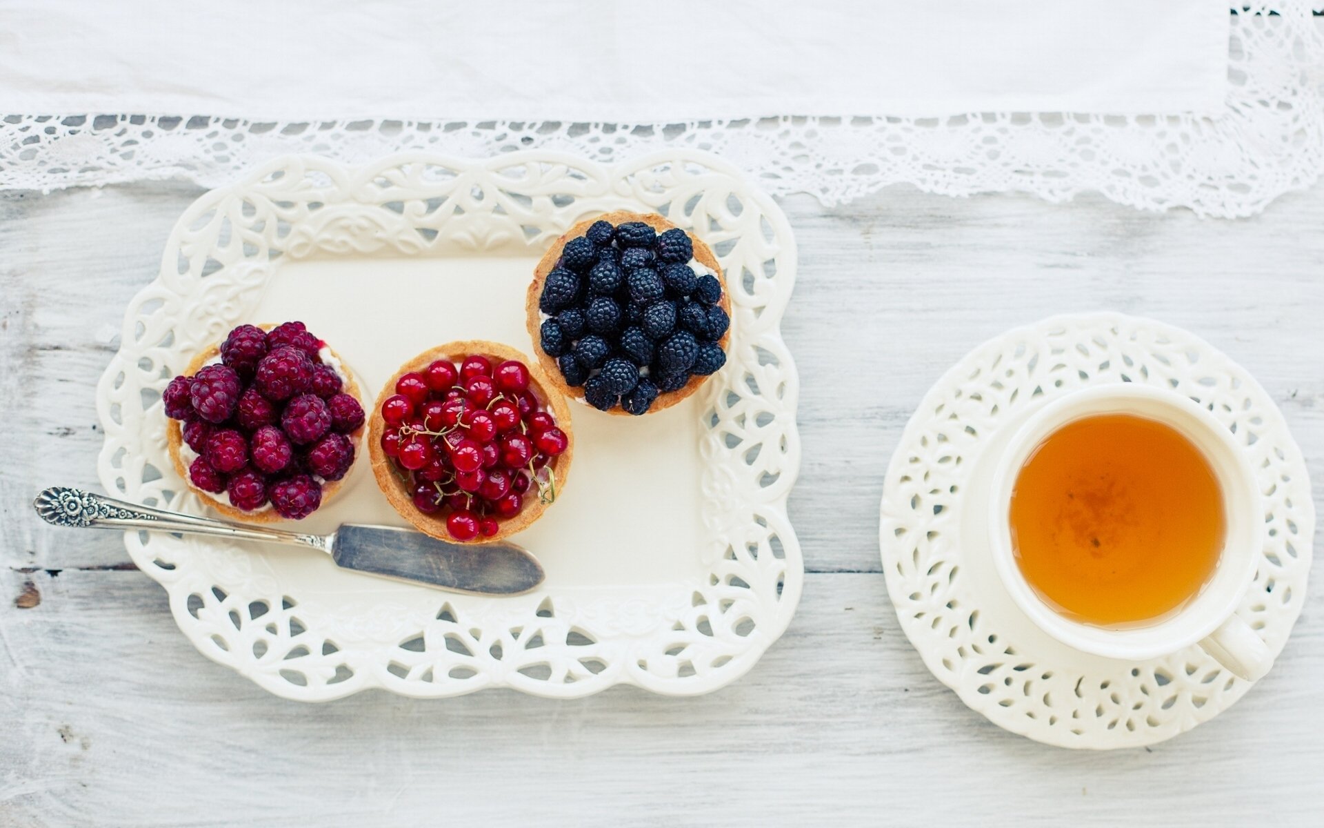 tea tartlets berries napkin