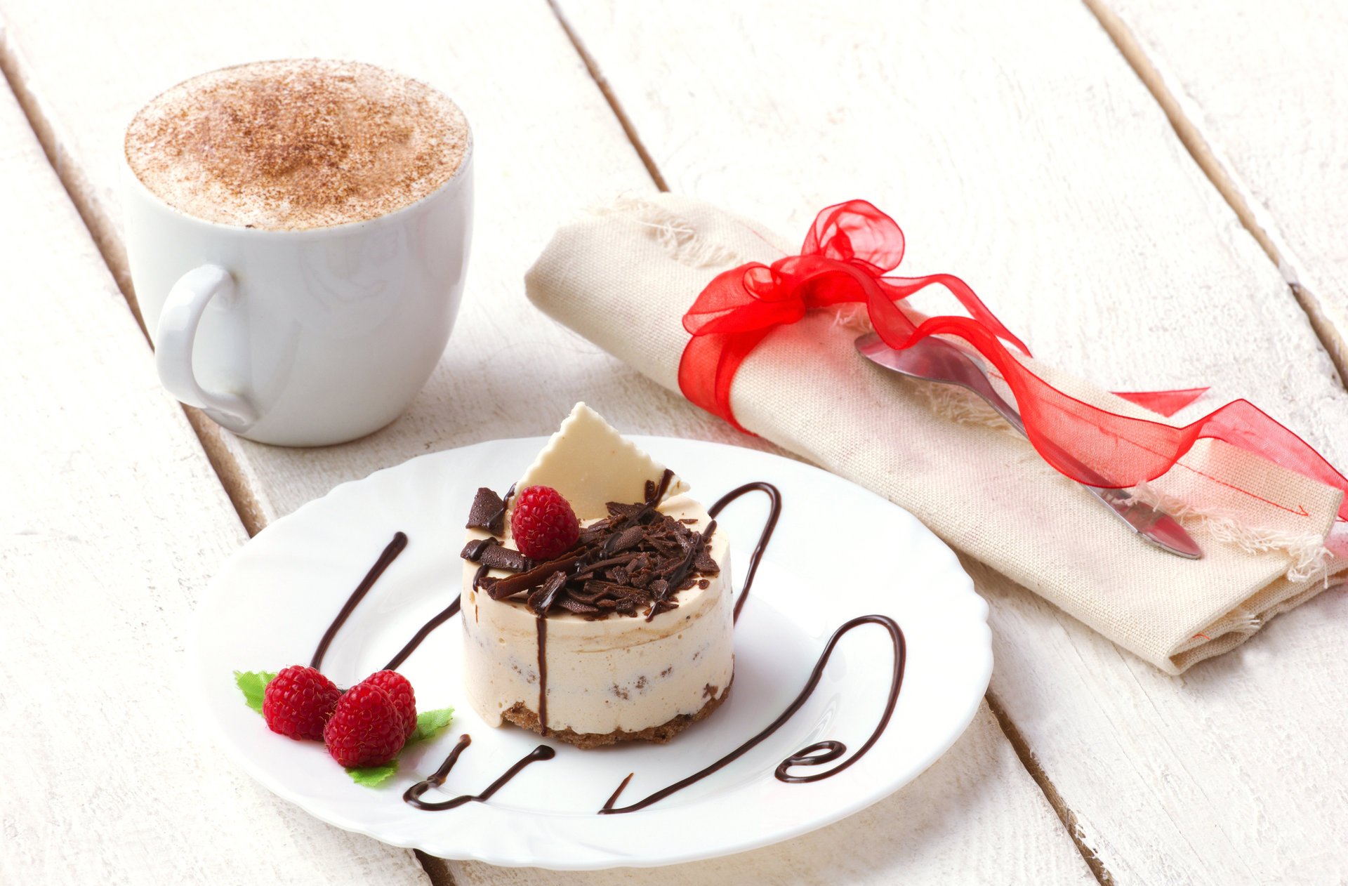 serviette kaffee schaum dessert kuchen himbeere minze