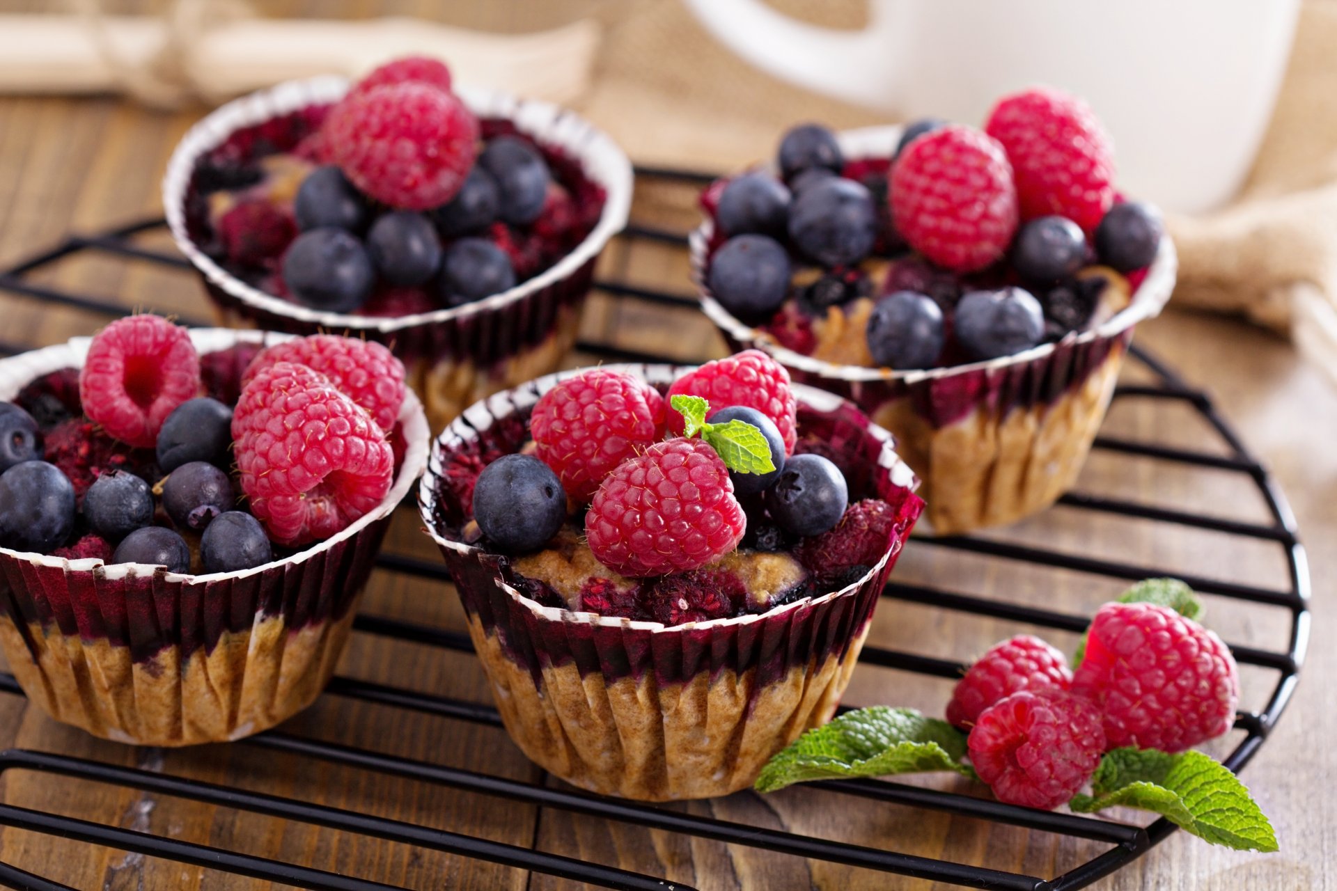 berry brioches à l avoine baies pâtisseries berry brioches à l avoine