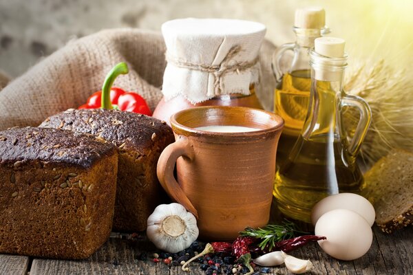 Delicious breakfast with porridge and bread