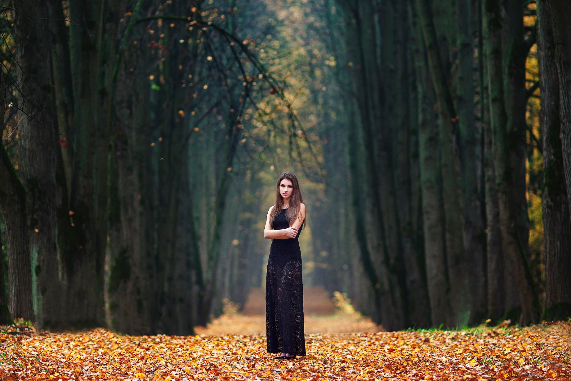 ruelle automne fille