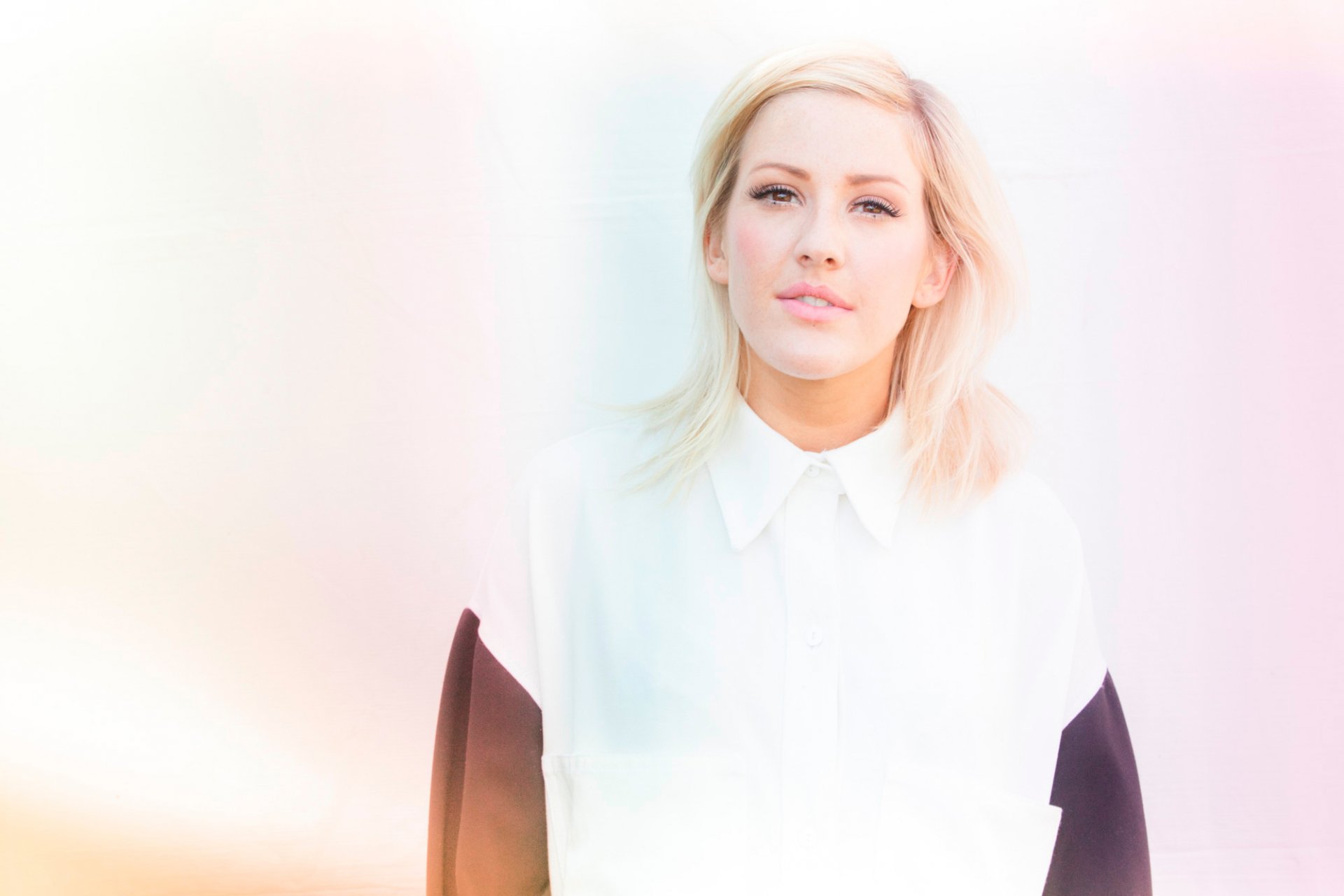 ellie goulding elena jane goulding ♪ lollapalooza cantante inglesa compositora autora-intérprete indie pop electropop synthpop electrofolk