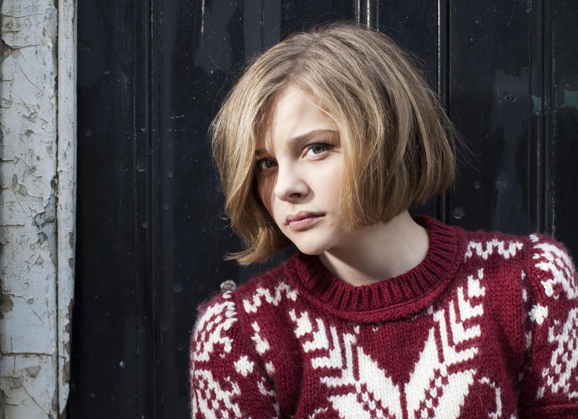 chloe moretz photo sweater