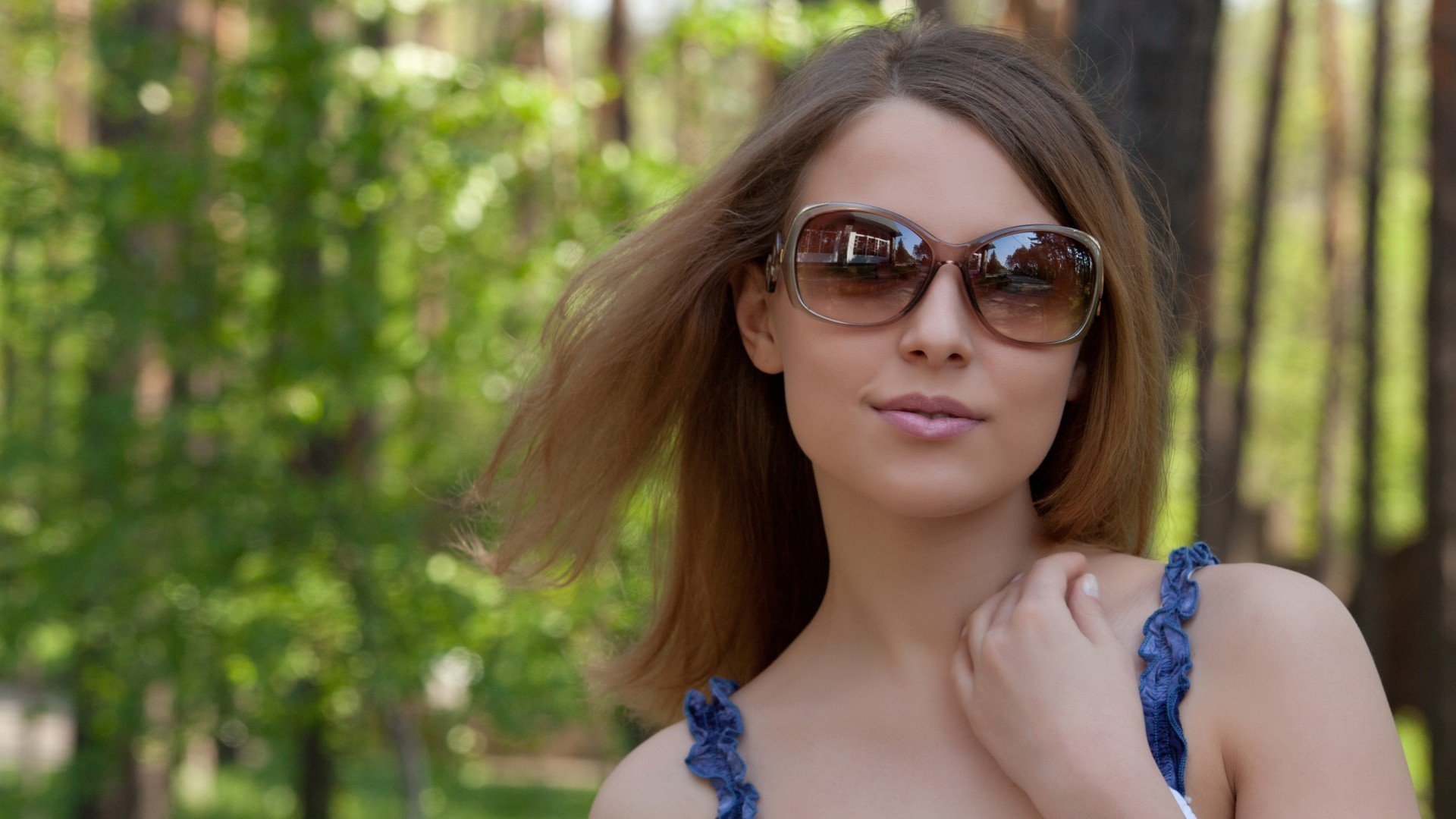 nikiya a girl model summer glasses face smile summer sunglasses background wallpaper widescreen fullscreen widescreen widescreen