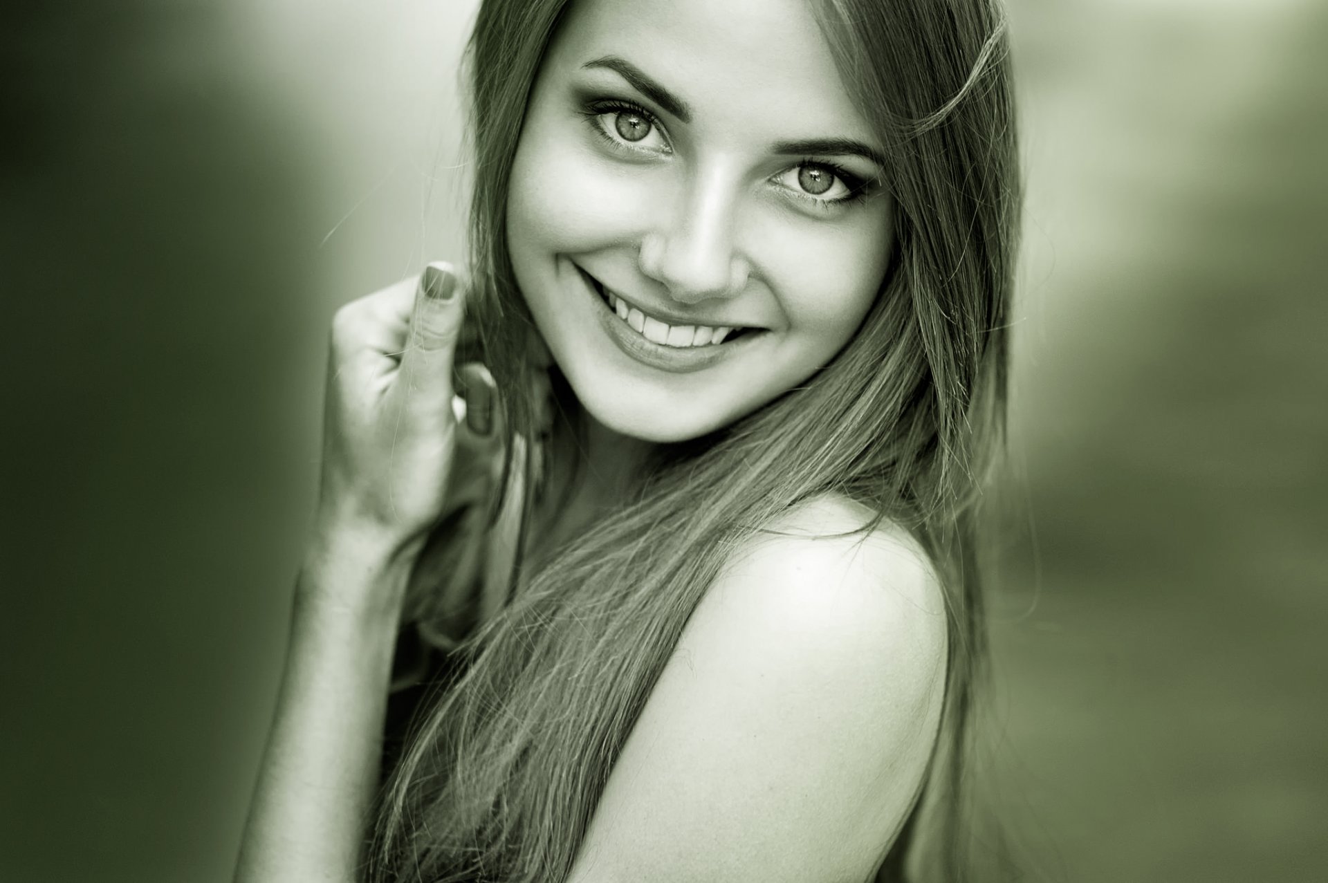 nadia portrait h b natural light