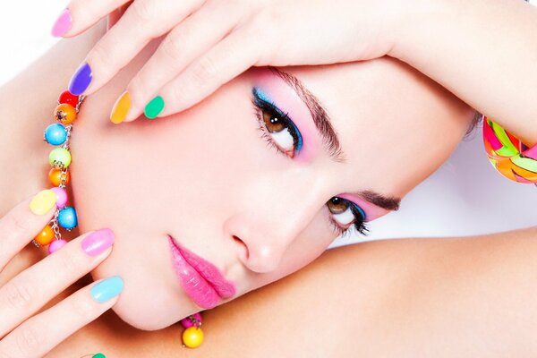 Advertising image of jewelry made of beads