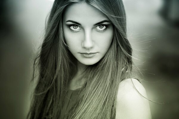 Black and white portrait of a girl