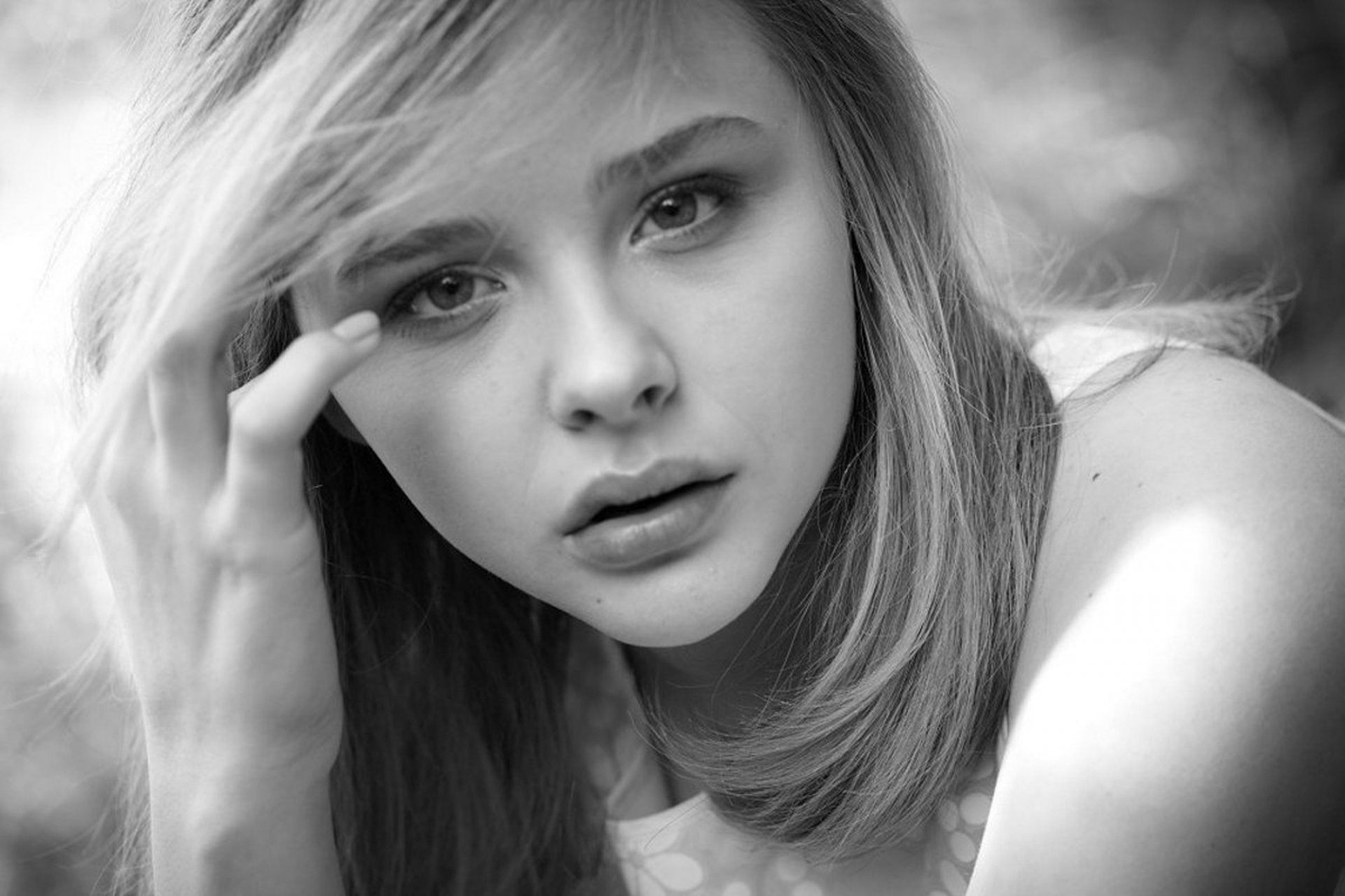 chloe grace moritz chloe moritz actriz blanco y negro