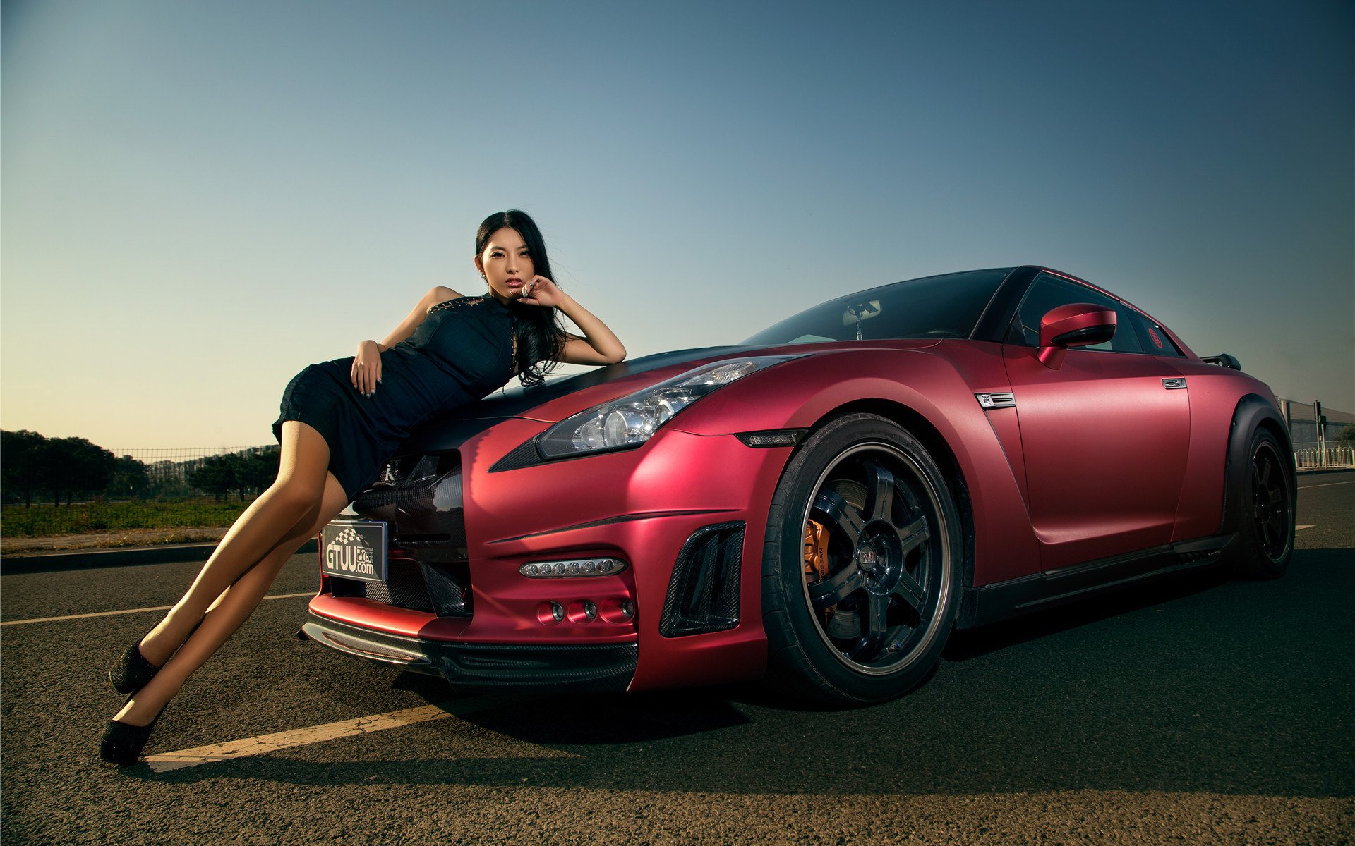 mädchen nissan gt-r asiatische frau koreanisches modell modell auto auto auto