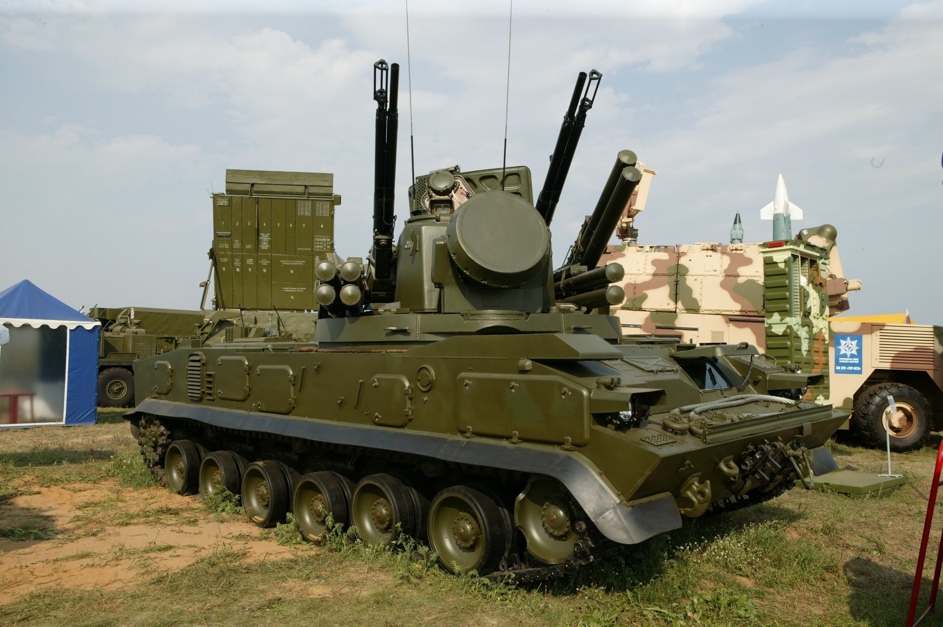 anti-aircraft sa-19 grison russian 2к22