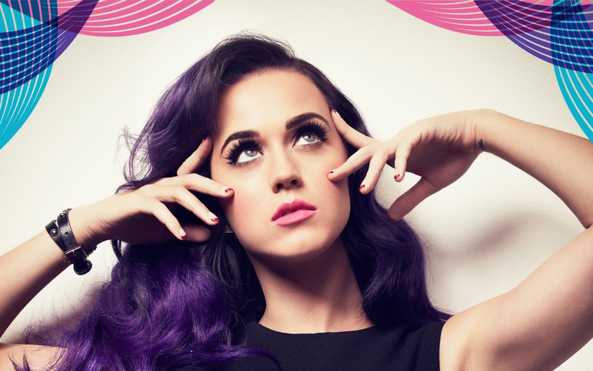 katy perry cantante mani celebrità sguardo capelli