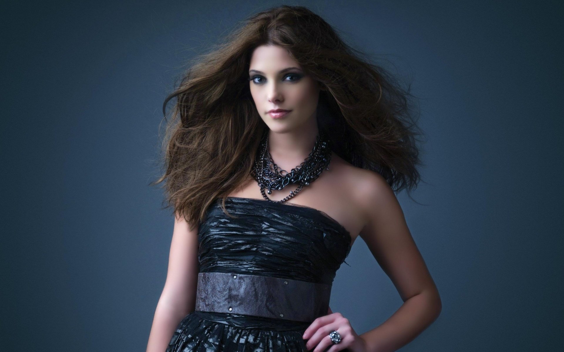 chica actriz morena. ashley greene ashley greene ashley michelle greene crepúsculo