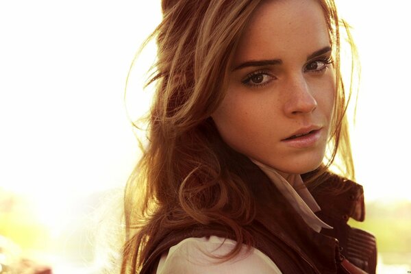 La mirada profunda y semántica de Emma Watson