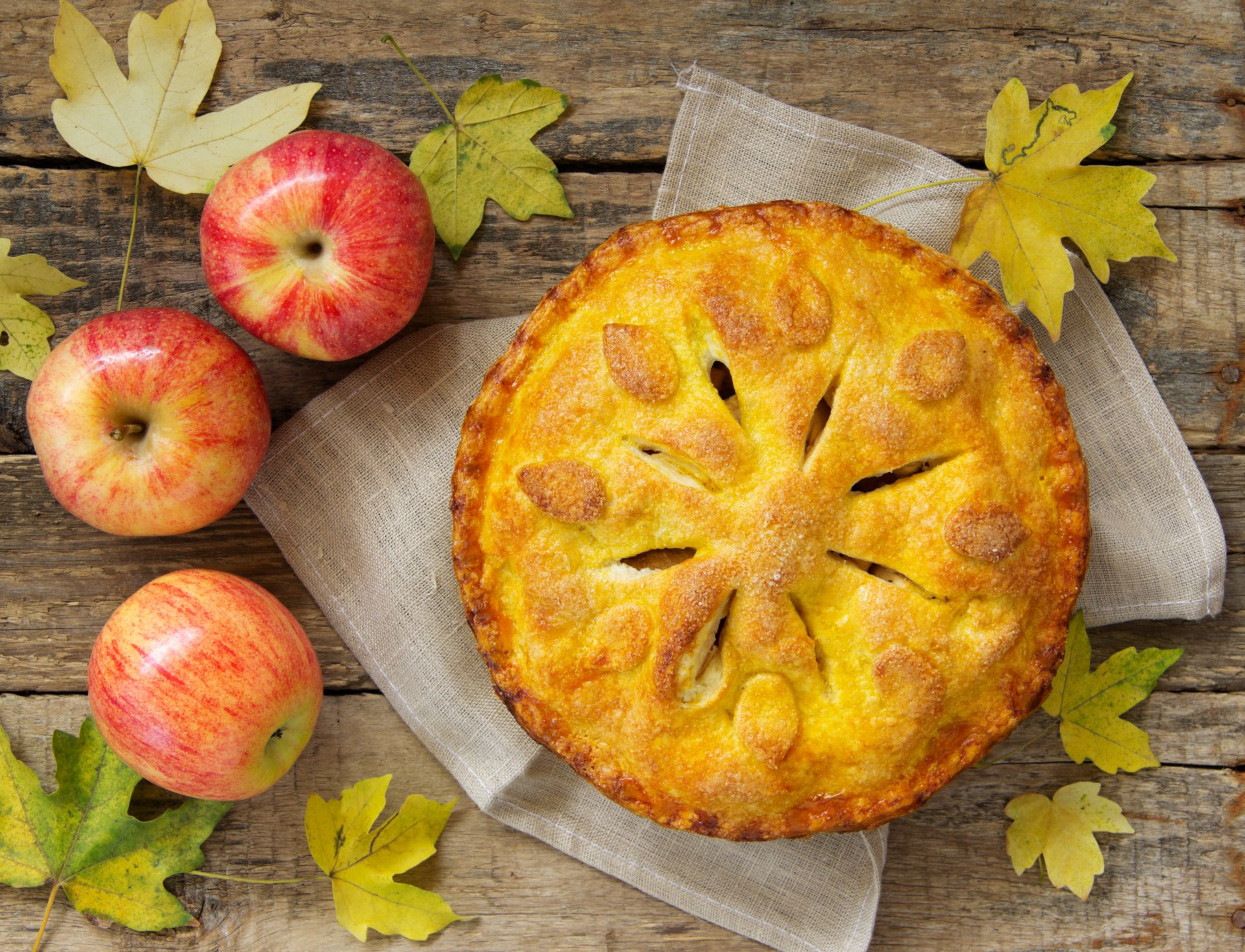 kuchen backen äpfel obst dessert essen blätter herbst