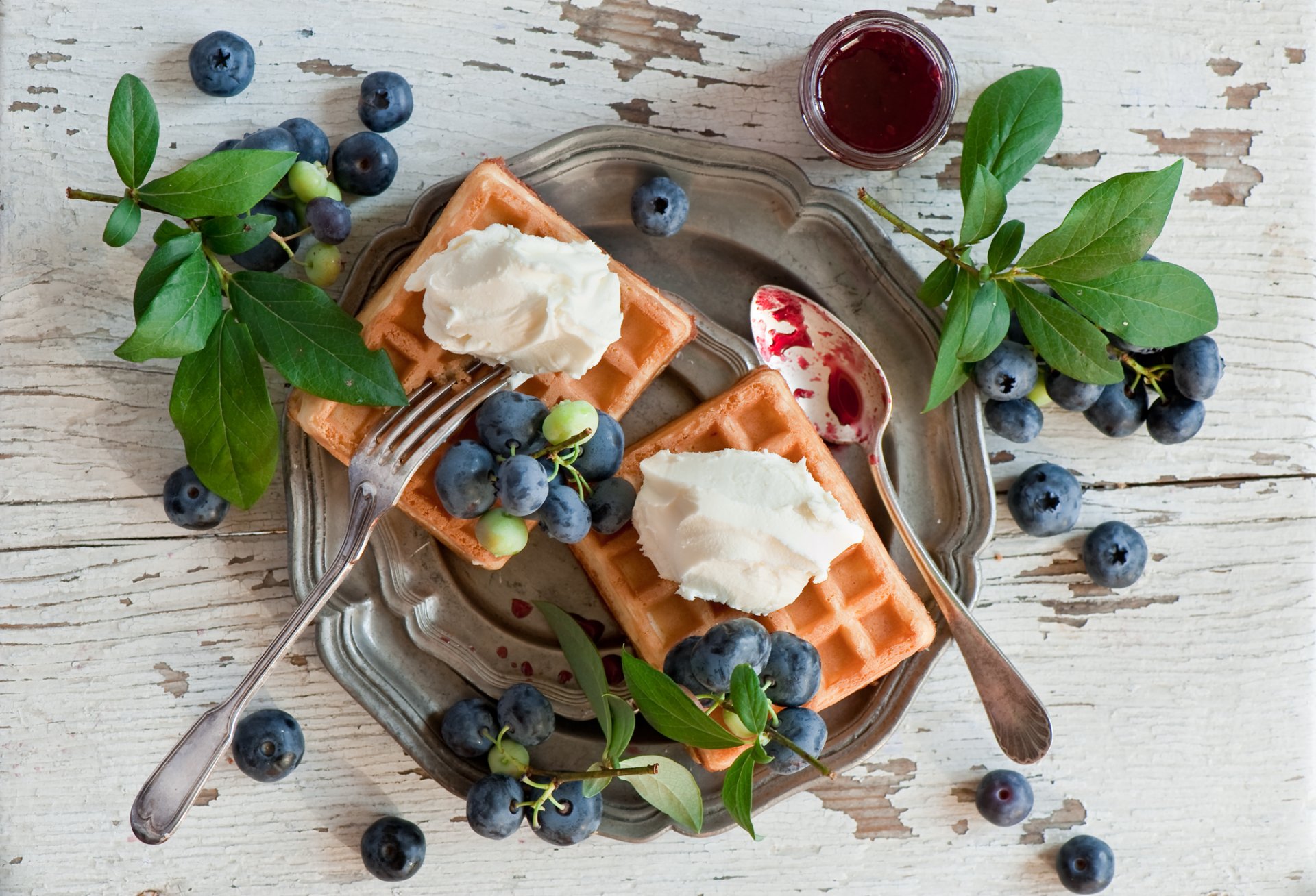 dessert waffeln beeren blaubeeren