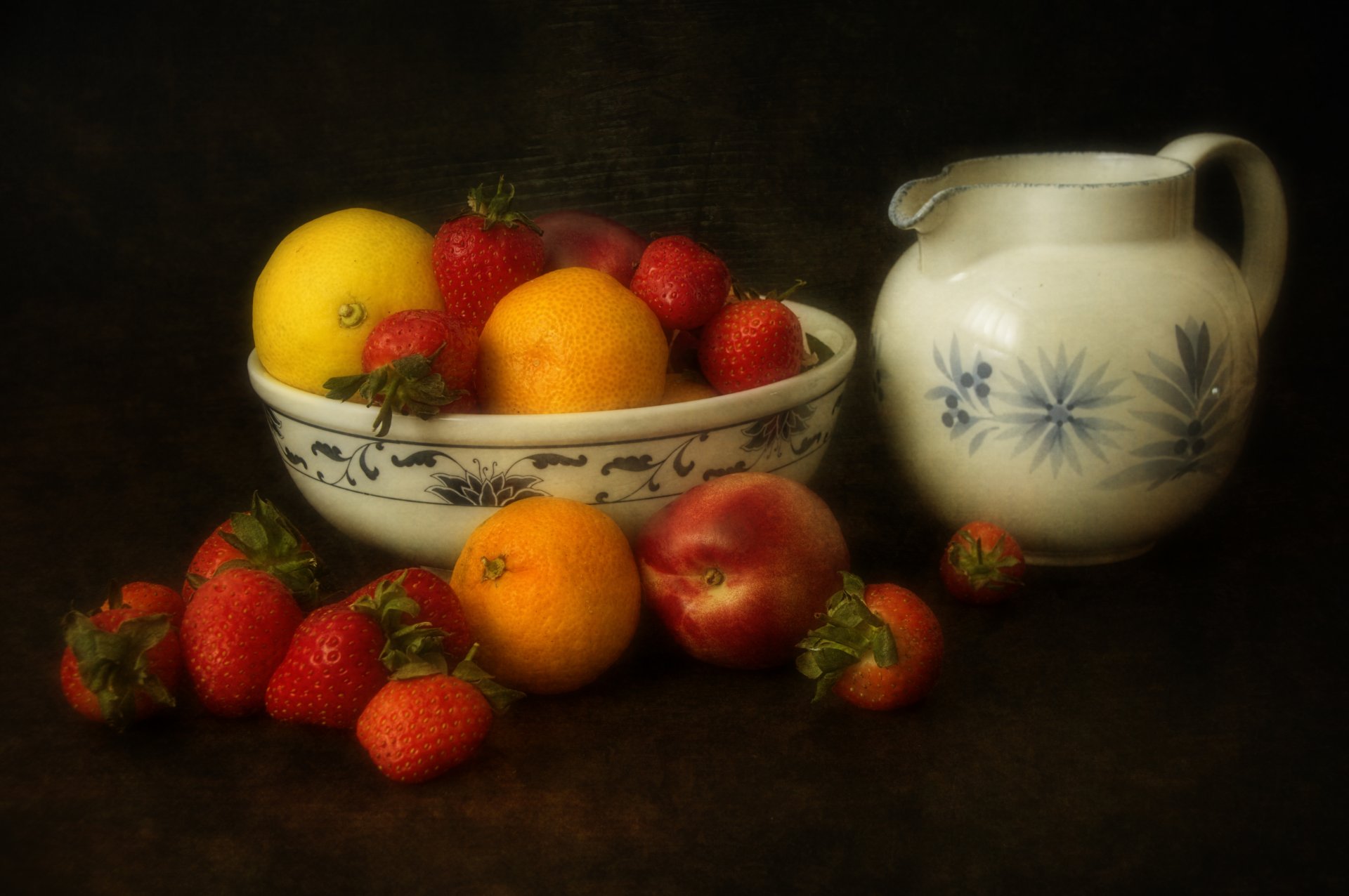 mandarinas melocotón limón fresa fruta baya florero jarra fondo