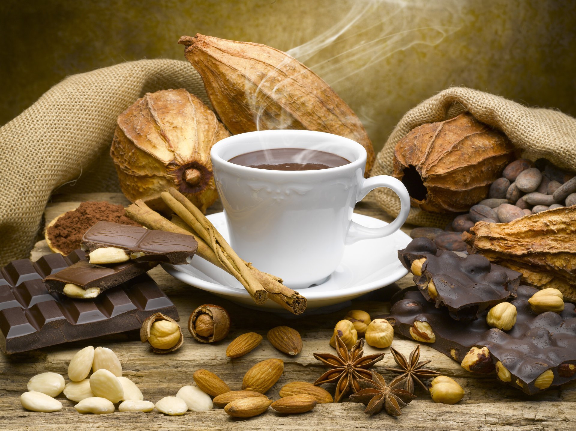 becher kaffee dunst getränk schokolade zimt nüsse badyan