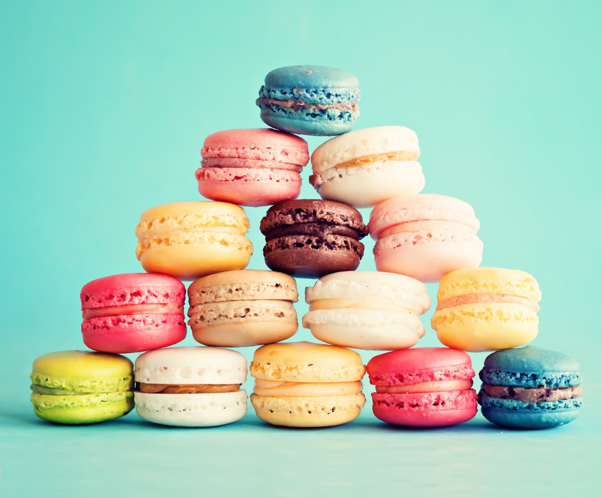 macaron dessert cookies macaroons cake pastries sweet