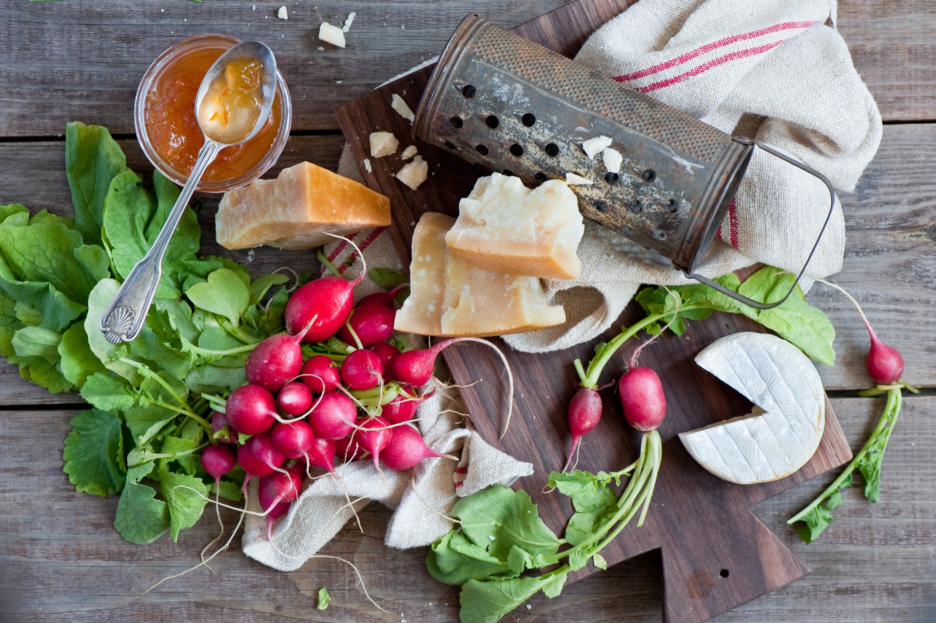 radis fromage confiture râpe nature morte