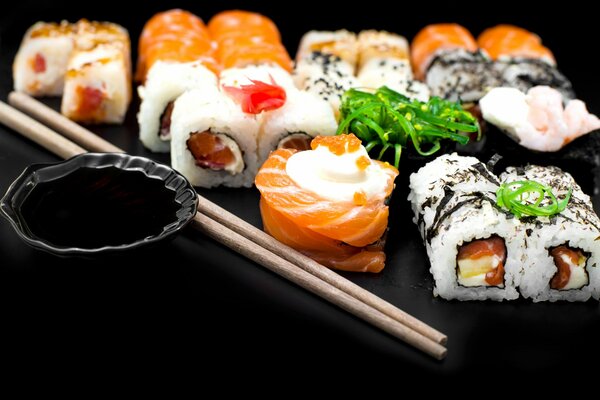 Sushi and rolls are my favorite food I want right now