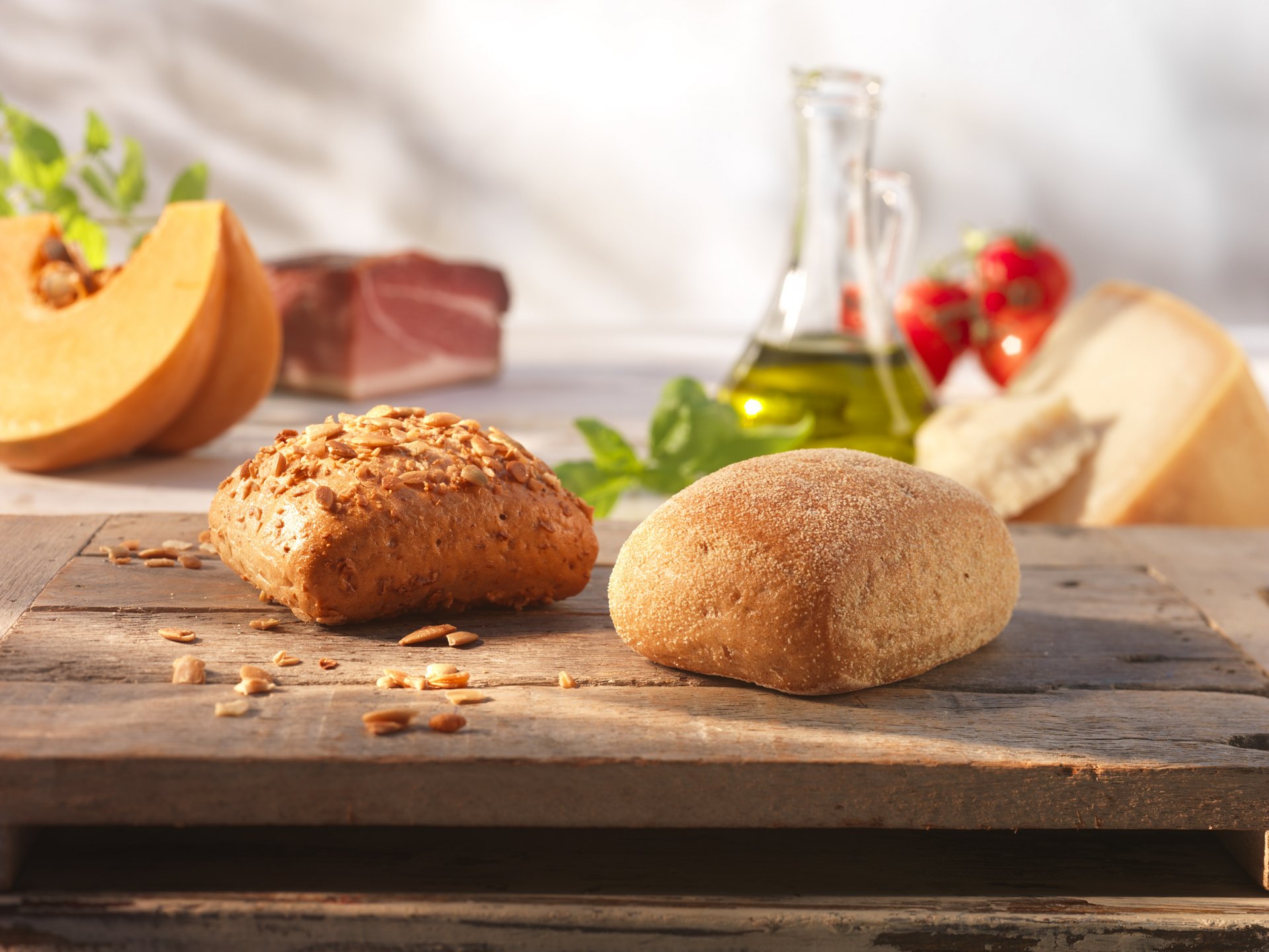 brötchen italienisches brot ciabatta sonnenblumenkerne sesam backen essen