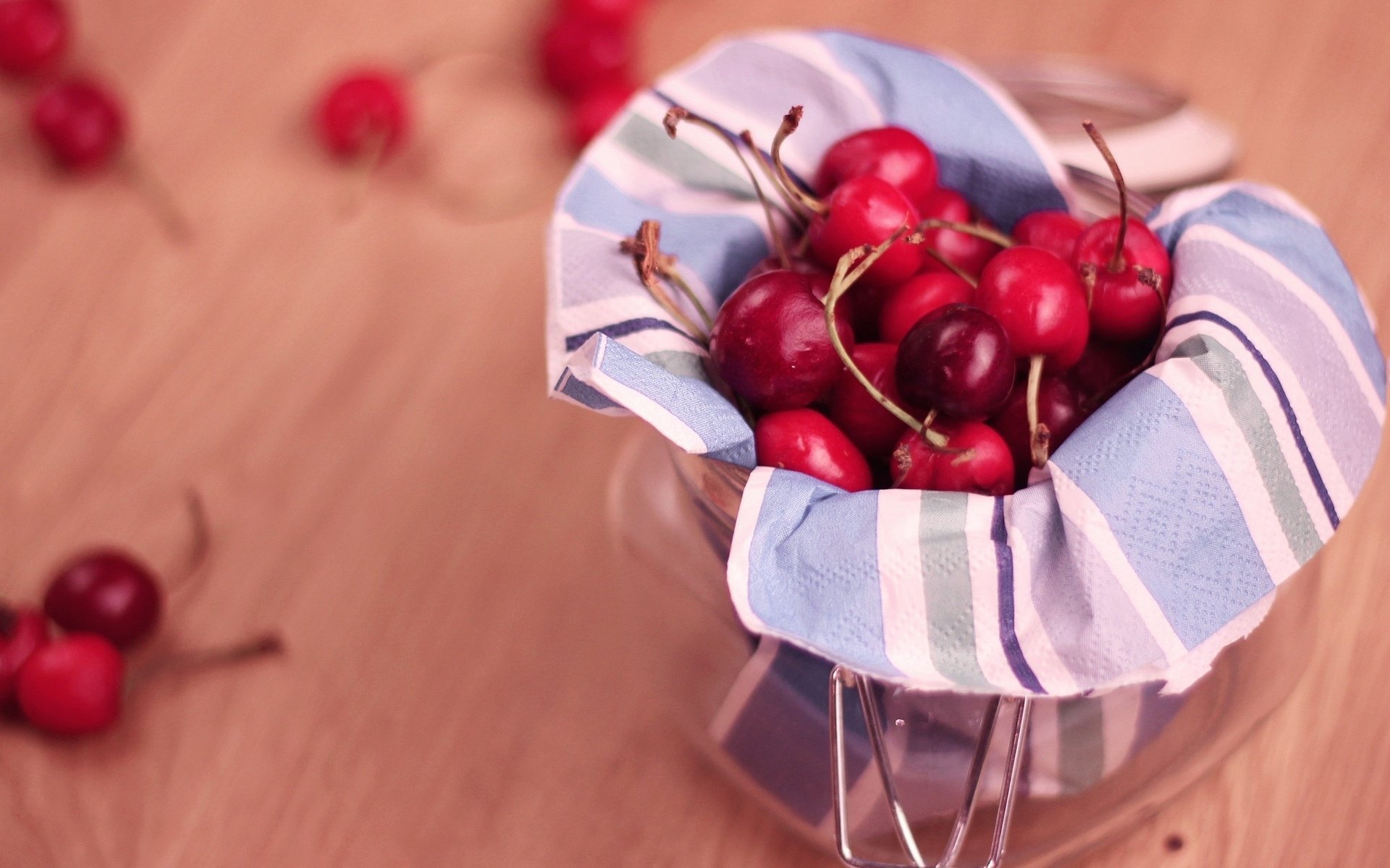 essen beere kirsche rot hintergrund süß waffeln himbeere tapete widescreen vollbild widescreen widescreen