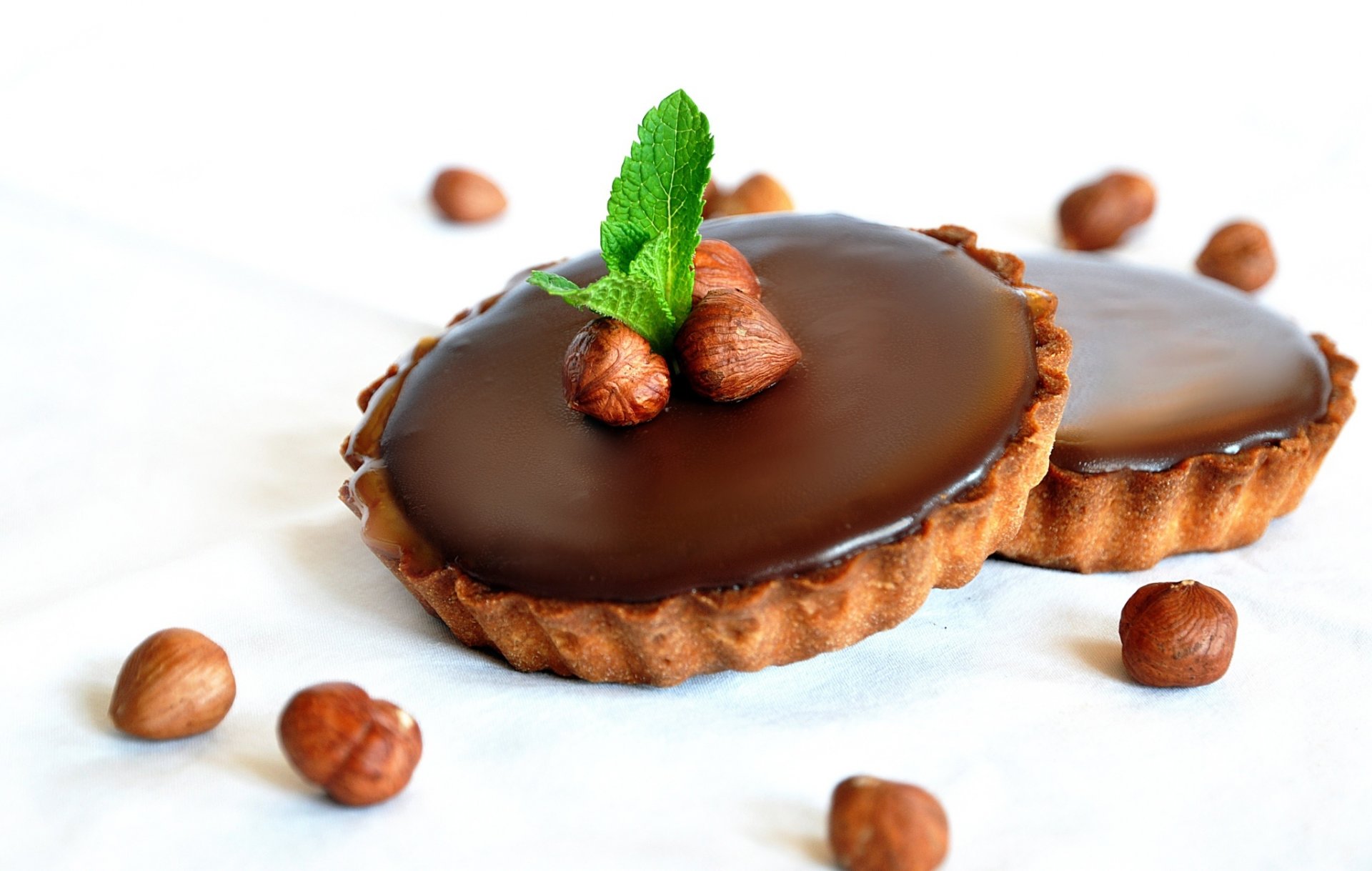 tarte dessert chocolat noisette doux nourriture noisette