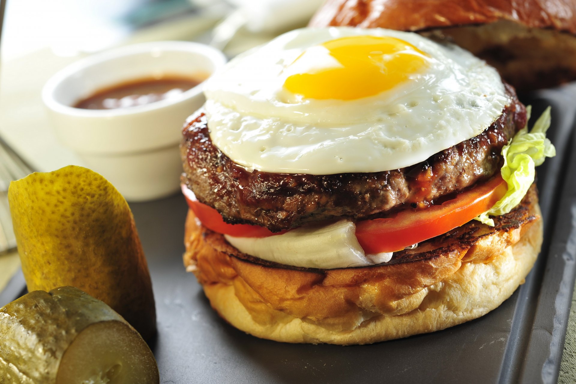 comida rápida hamburguesa sándwich comida rápida pan chuletas huevo tomate