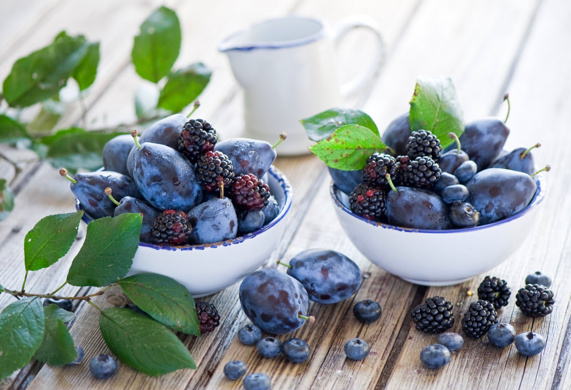 plum fruits berries blackberry dish leaves table anna verdina