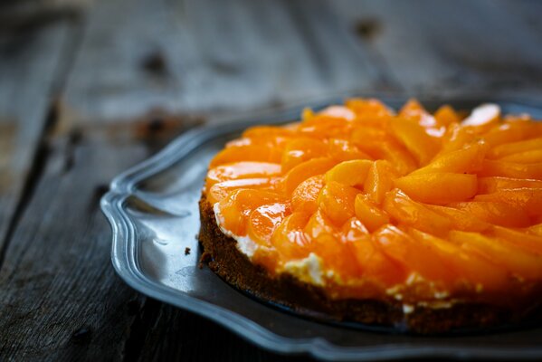 Fragrant cake with peach slices