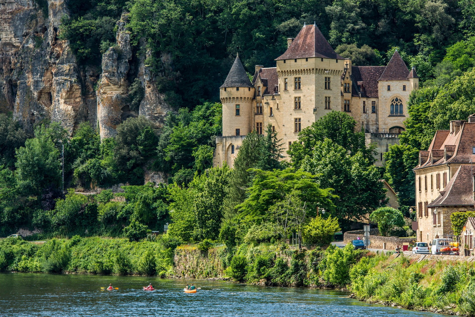 chateau de la mallantrie francia castello costa roccia